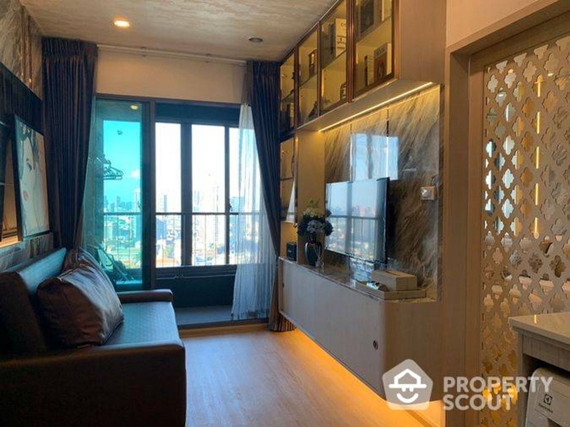 Condominium in , Krung Thep Maha Nakhon 12016931