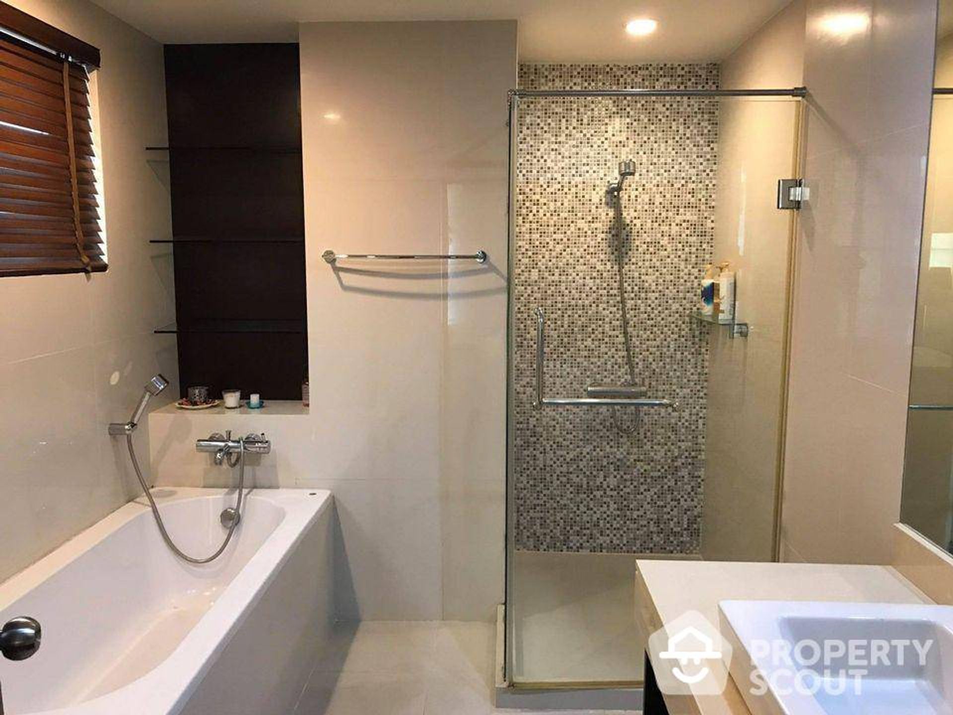 Condominium dans , Krung Thep Maha Nakhon 12017173