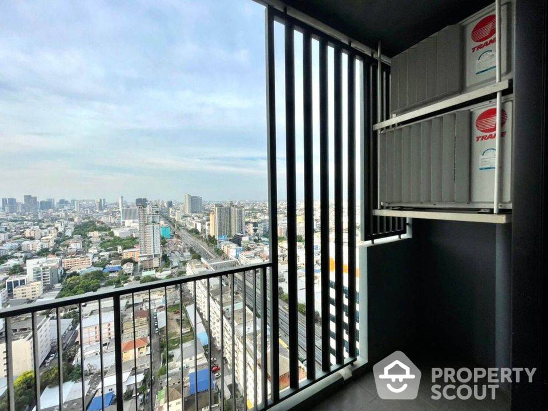 Condominium in , Krung Thep Maha Nakhon 12017349