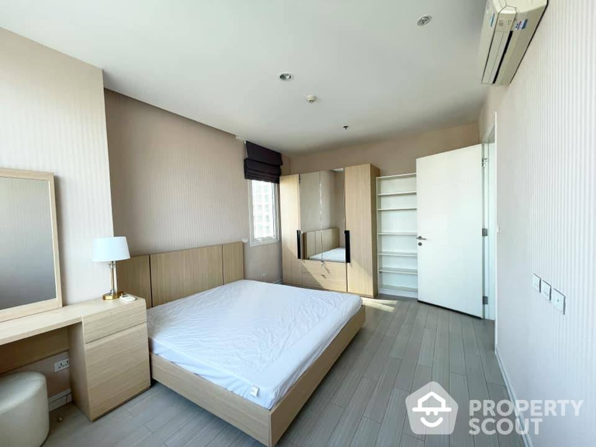 Condominio en Ban Na Song, Krung Thep Maha Nakhon 12017892