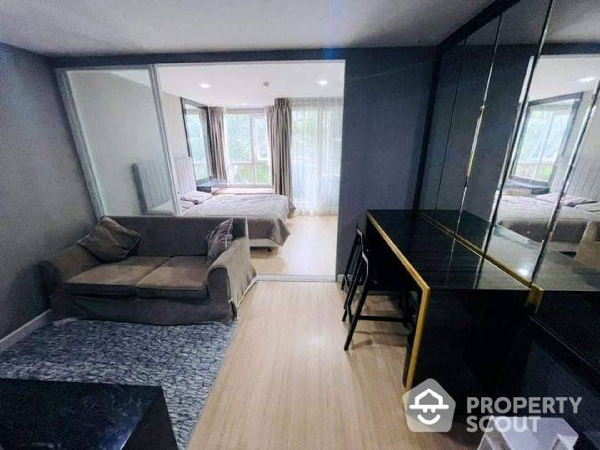 Condominium in , Krung Thep Maha Nakhon 12018268