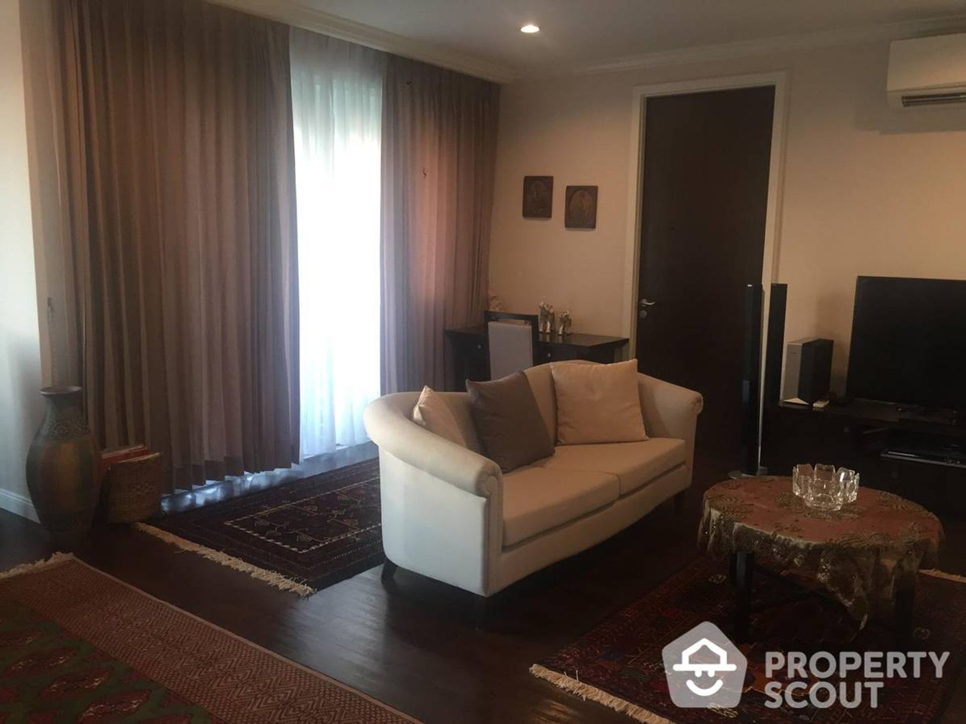 Condominium in Huai Khwang, Krung Thep Maha Nakhon 12019051