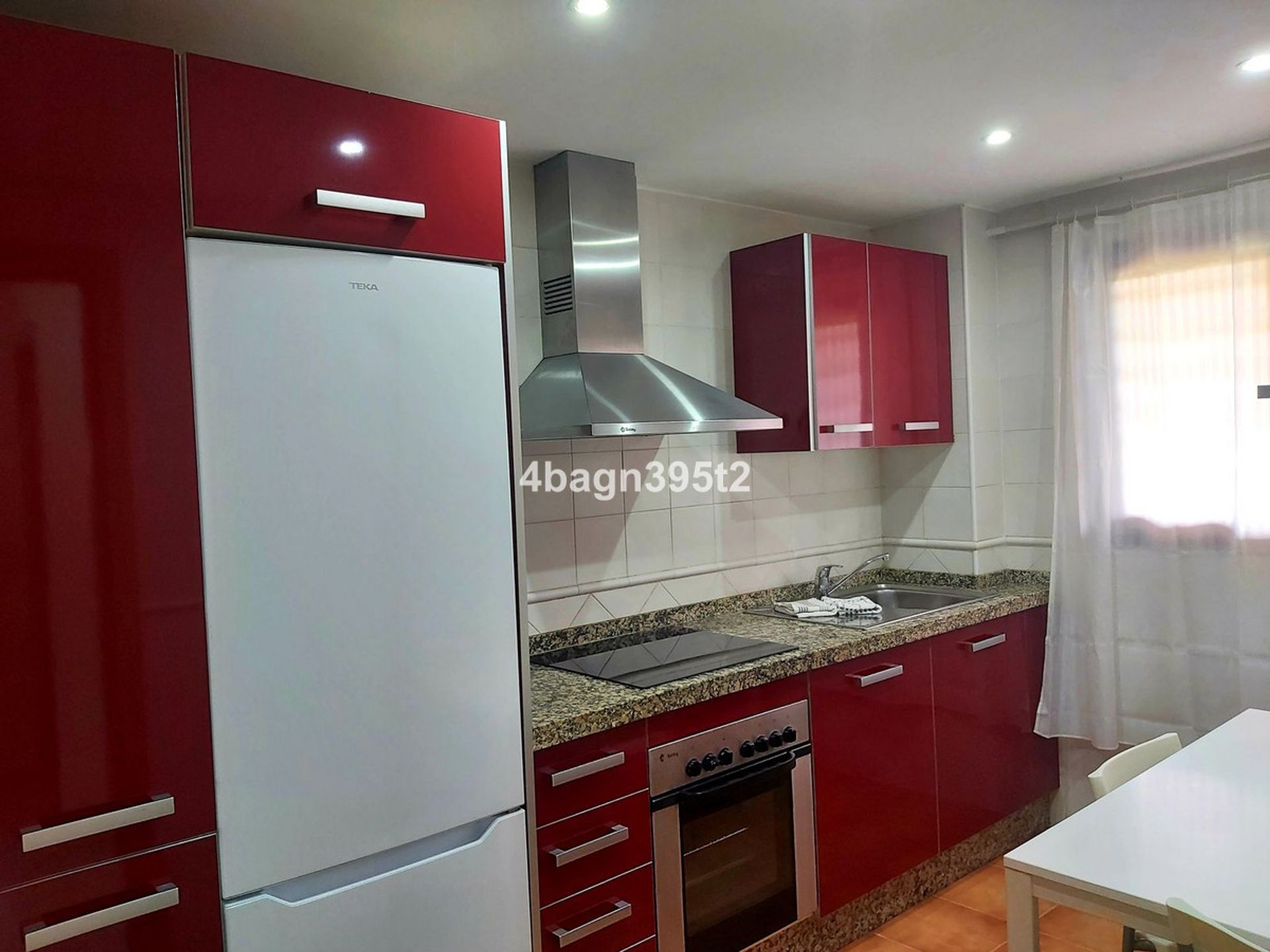 Condominio en Fuengirola, Andalucía 12020946