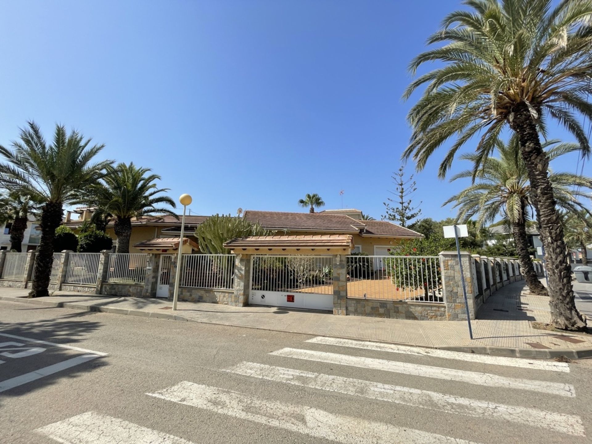 بيت في Cabo Roig, Comunidad Valenciana 12022788