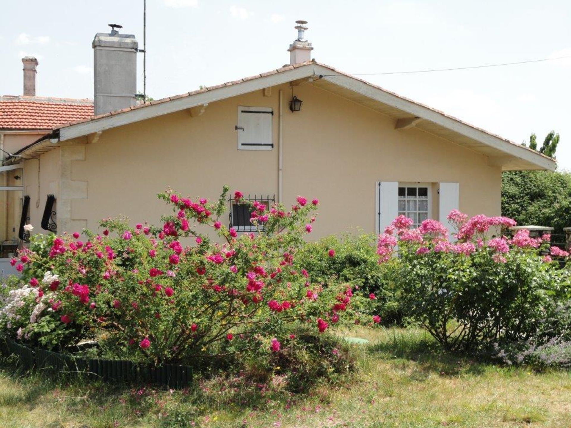 Casa nel Saint-Martin-Lacaussade, Nouvelle-Aquitaine 12023695