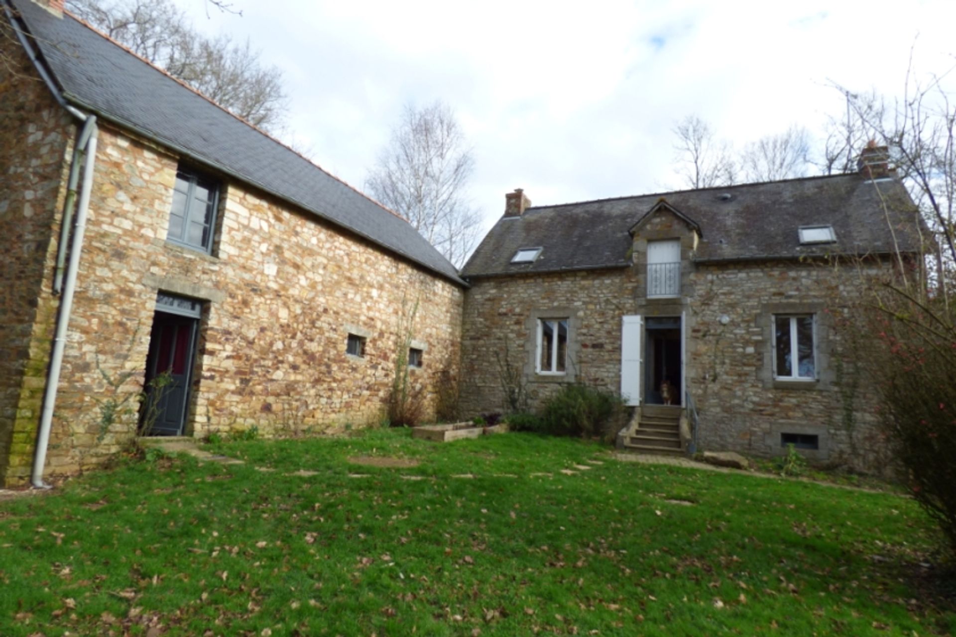 rumah dalam Saint-Marcel, Bretagne 12023969