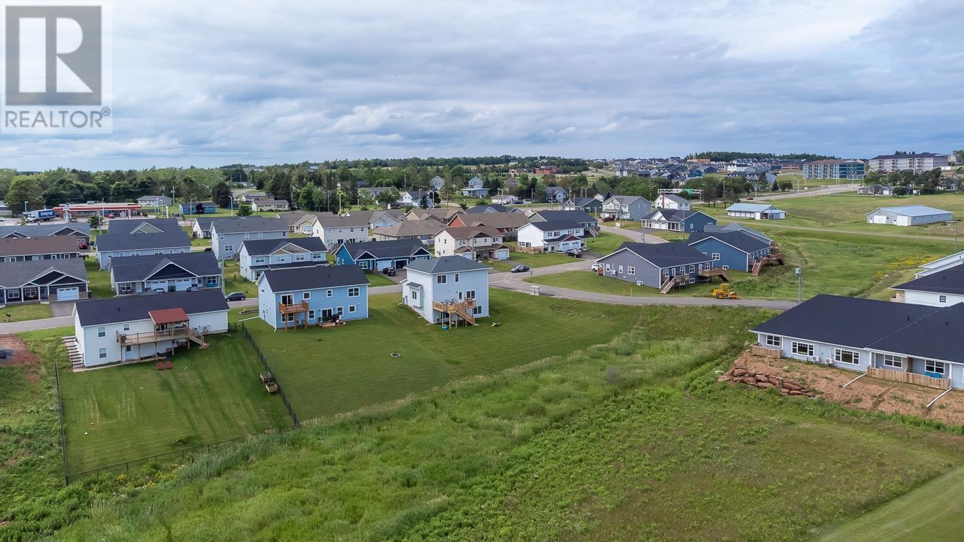 жилой дом в Charlottetown, Prince Edward Island 12024071