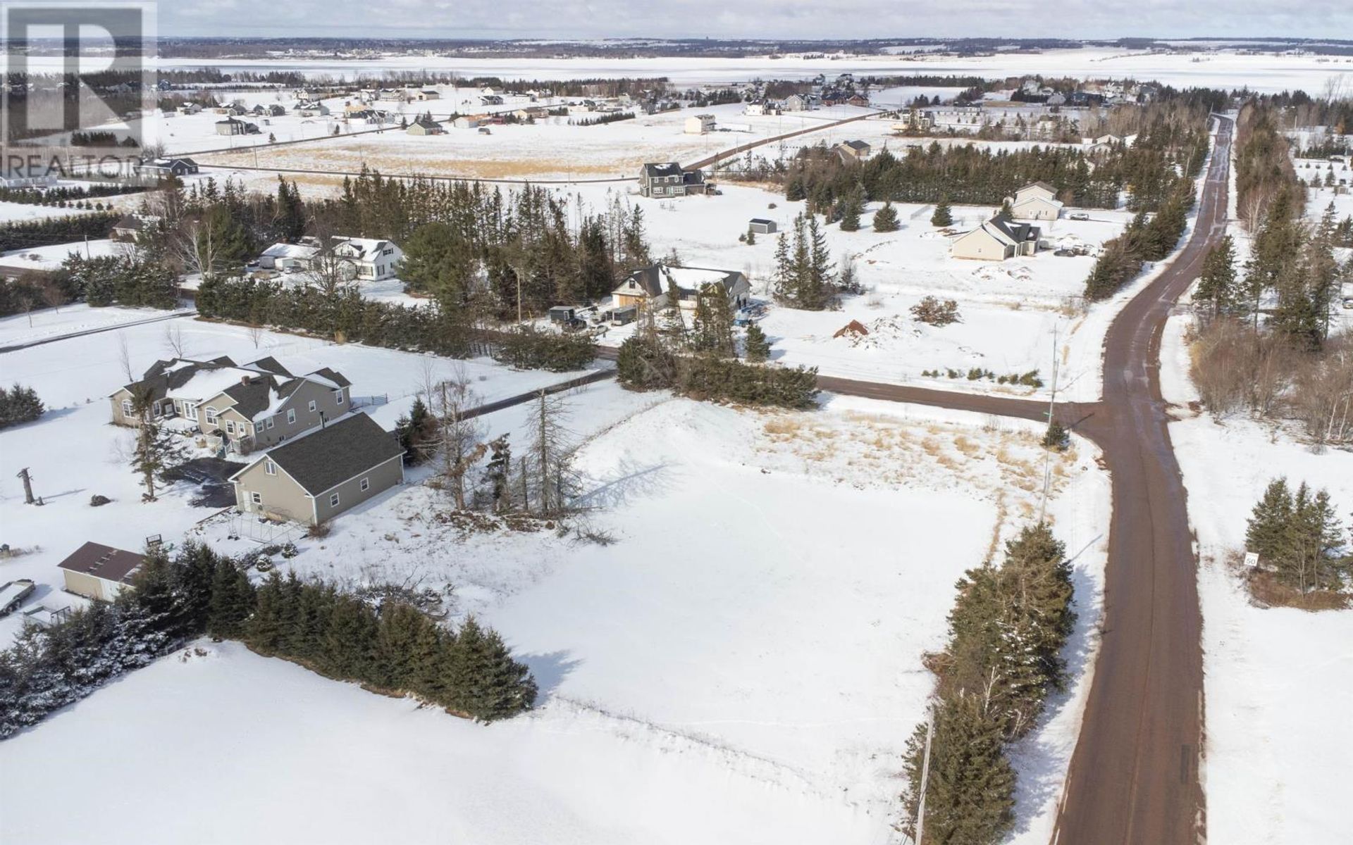 Terre dans Stratford, Île-du-Prince-Édouard 12024132