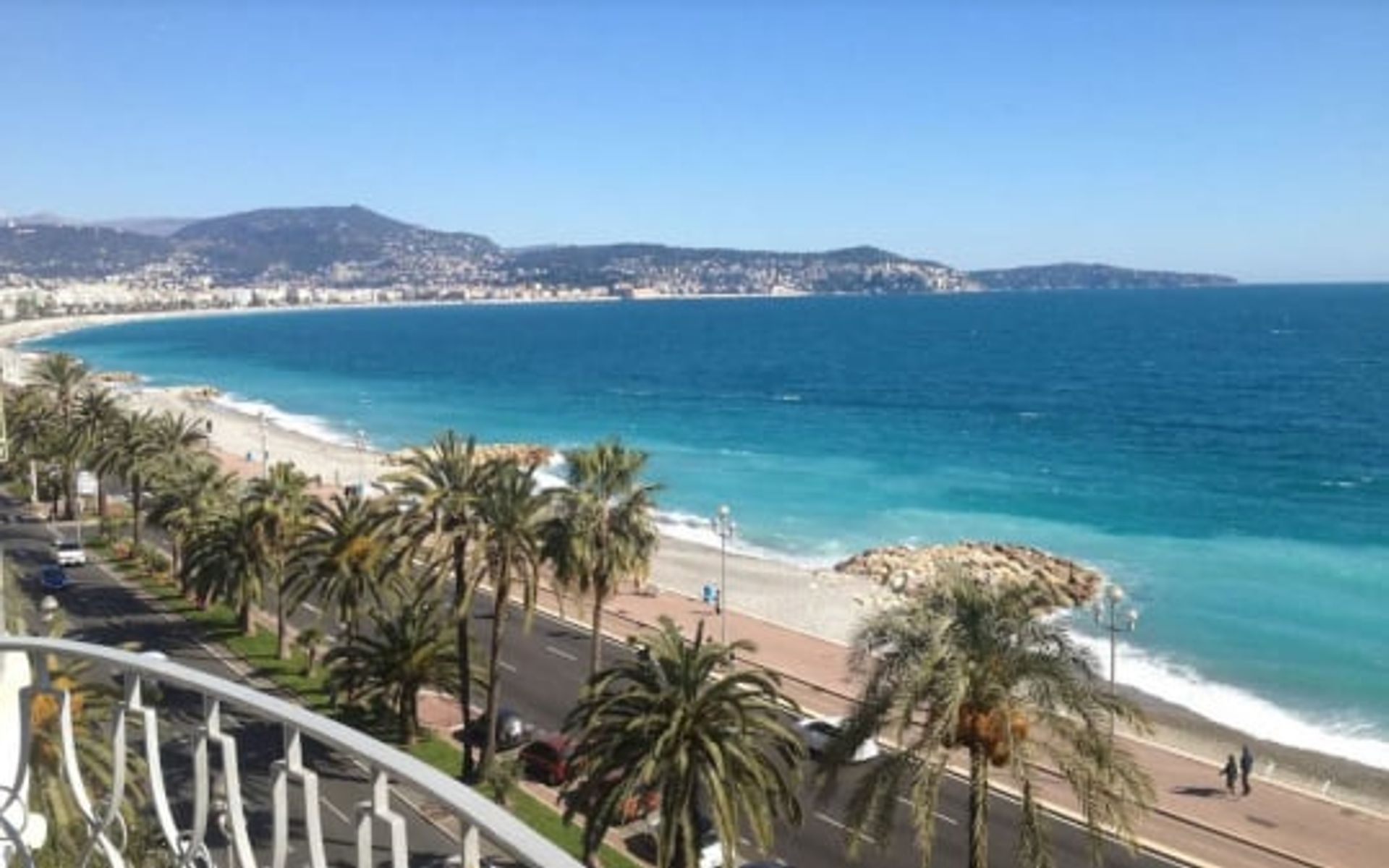 Condominium in Nice, Provence-Alpes-Cote d'Azur 12025092