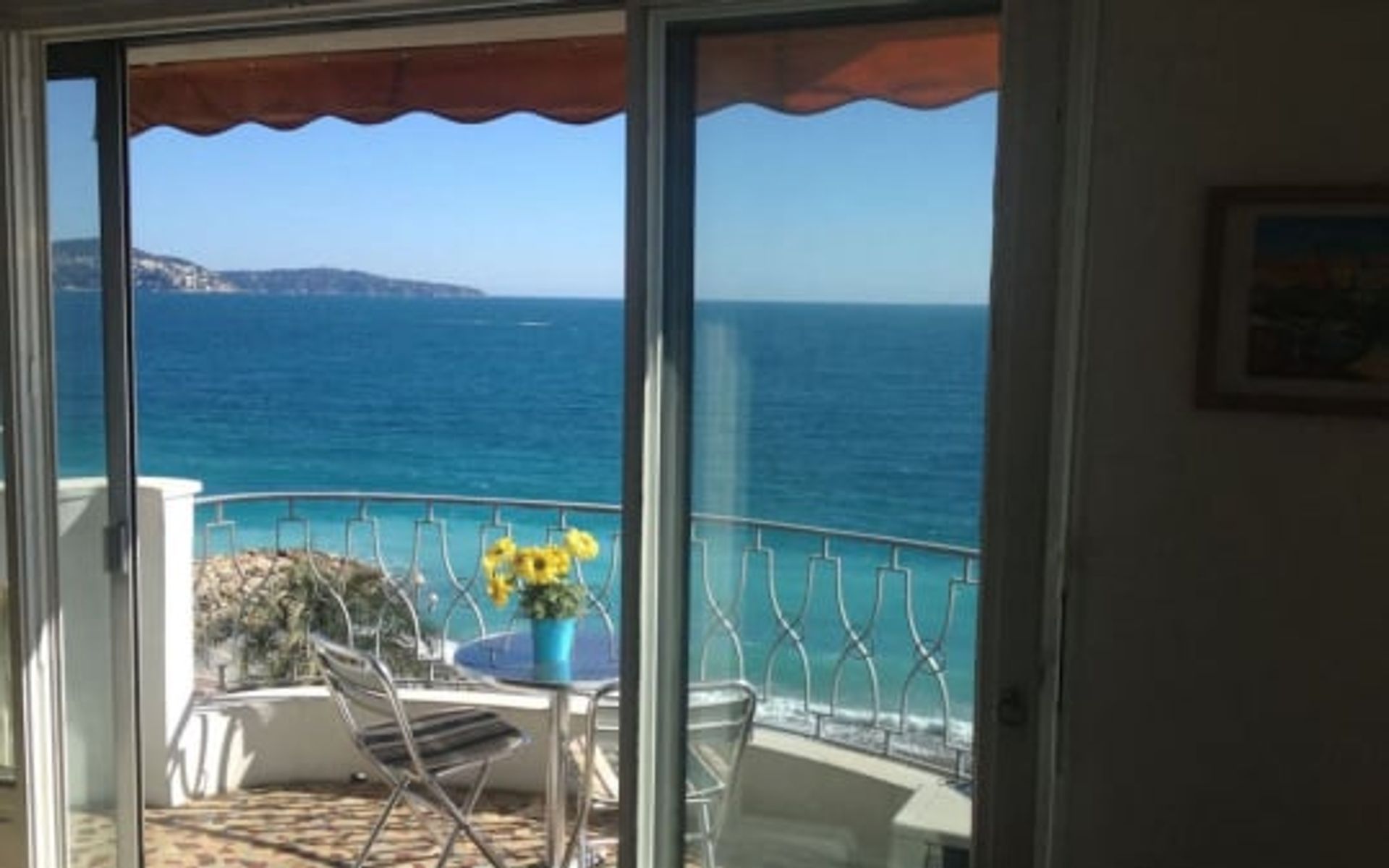 Condominium in Nice, Provence-Alpes-Cote d'Azur 12025092