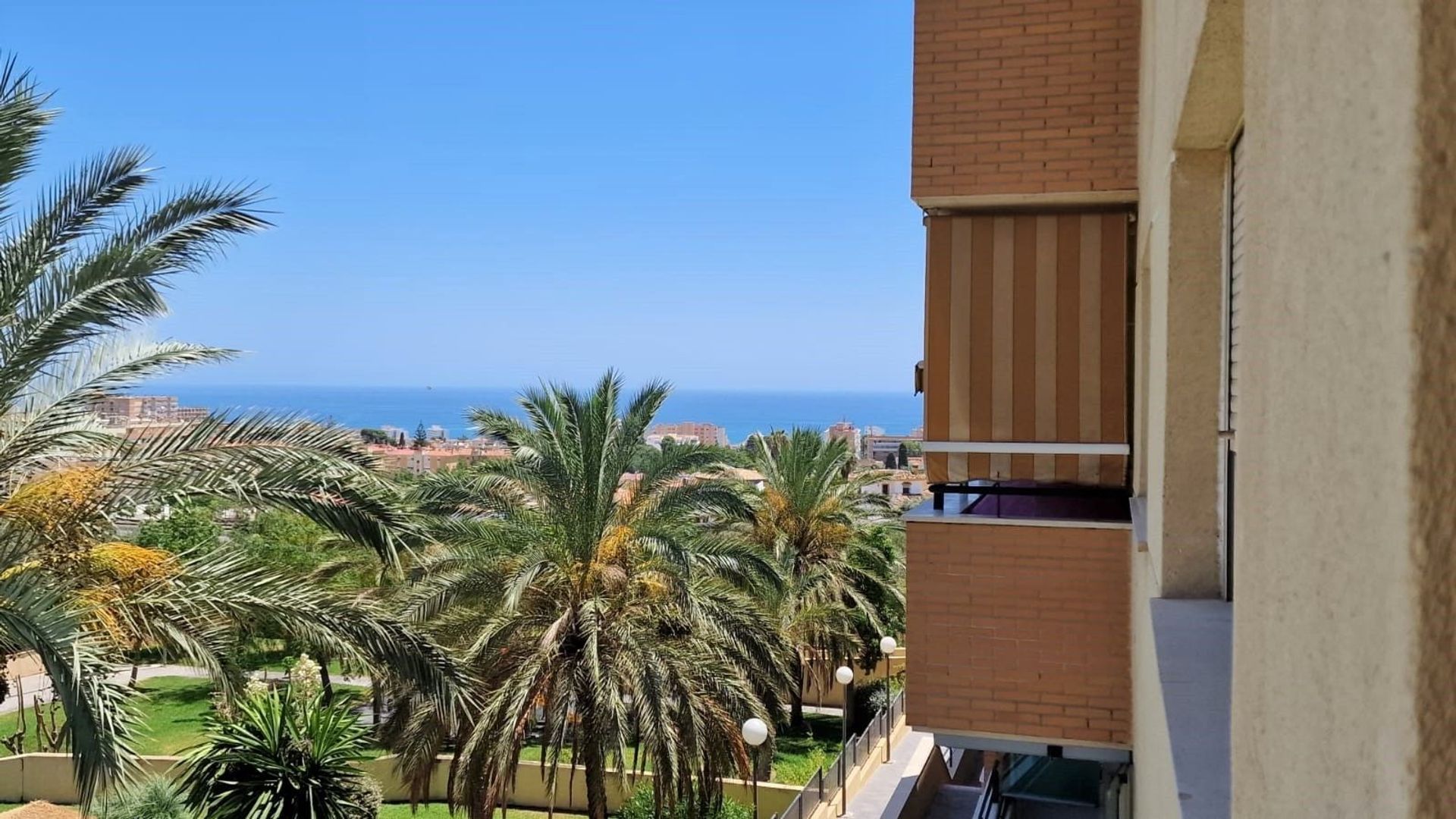 Condominium dans Torremolinos, Andalousie 12025363