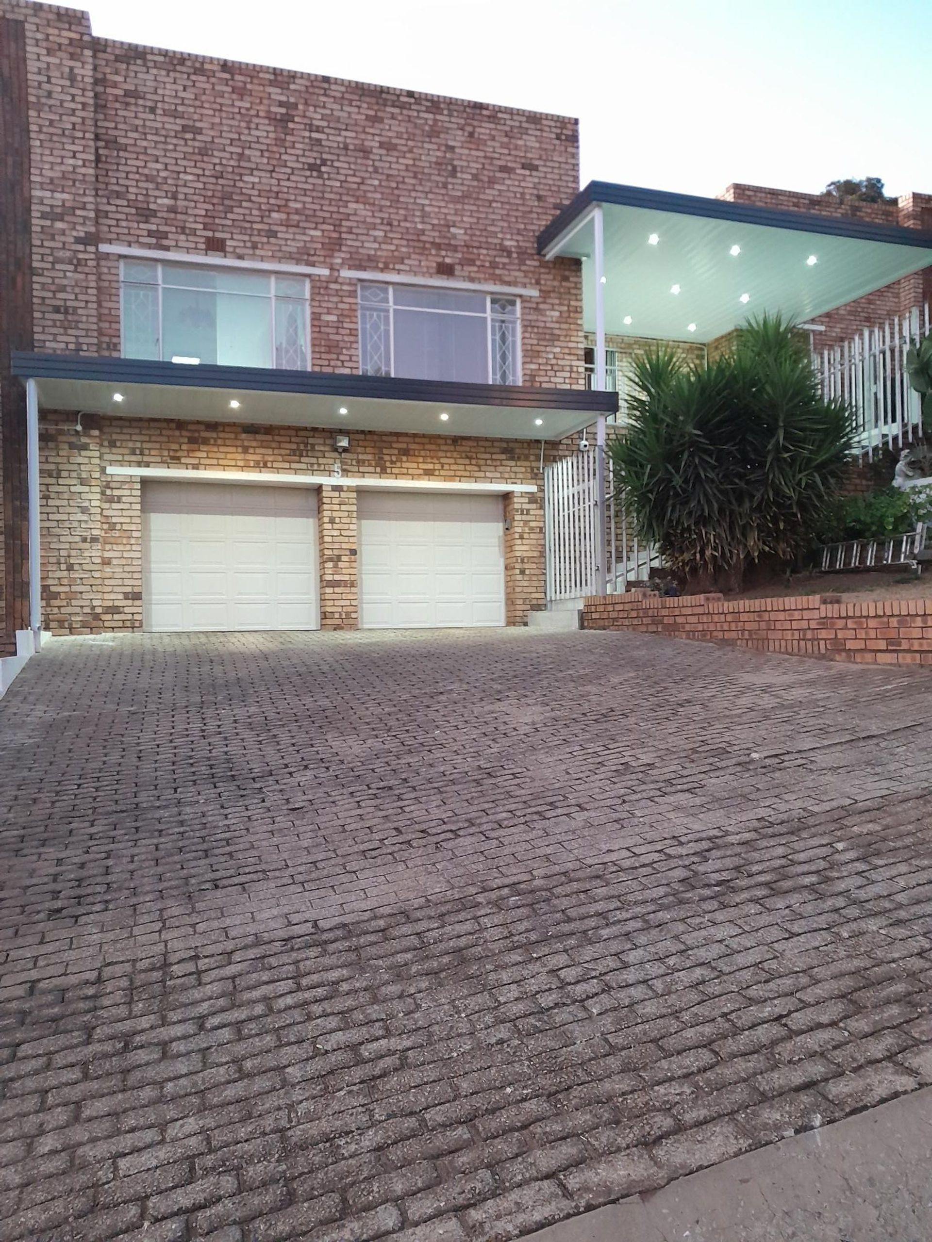 Hus i Roodepoort, Gauteng 12025378