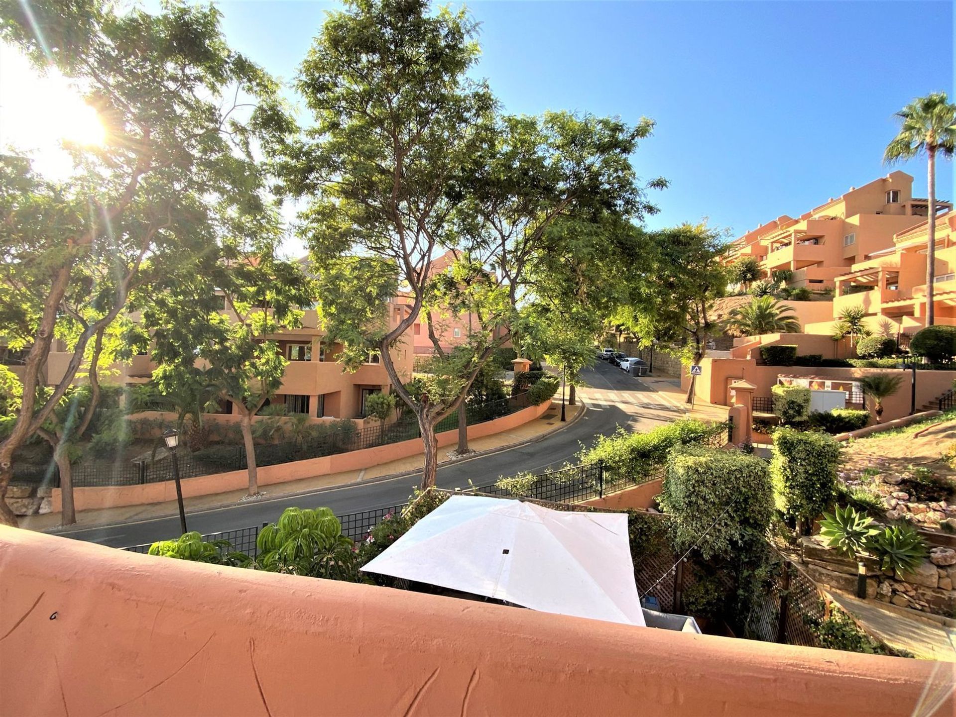 Condominium in Marbella, Andalucía 12025711