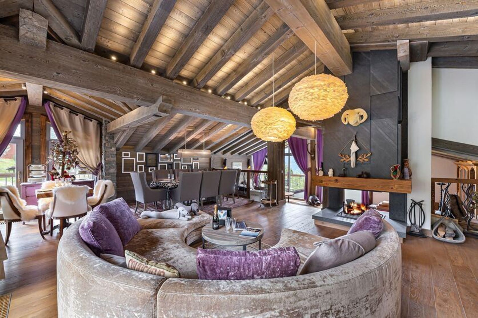 Haus im Courchevel, Auvergne-Rhône-Alpes 12026302