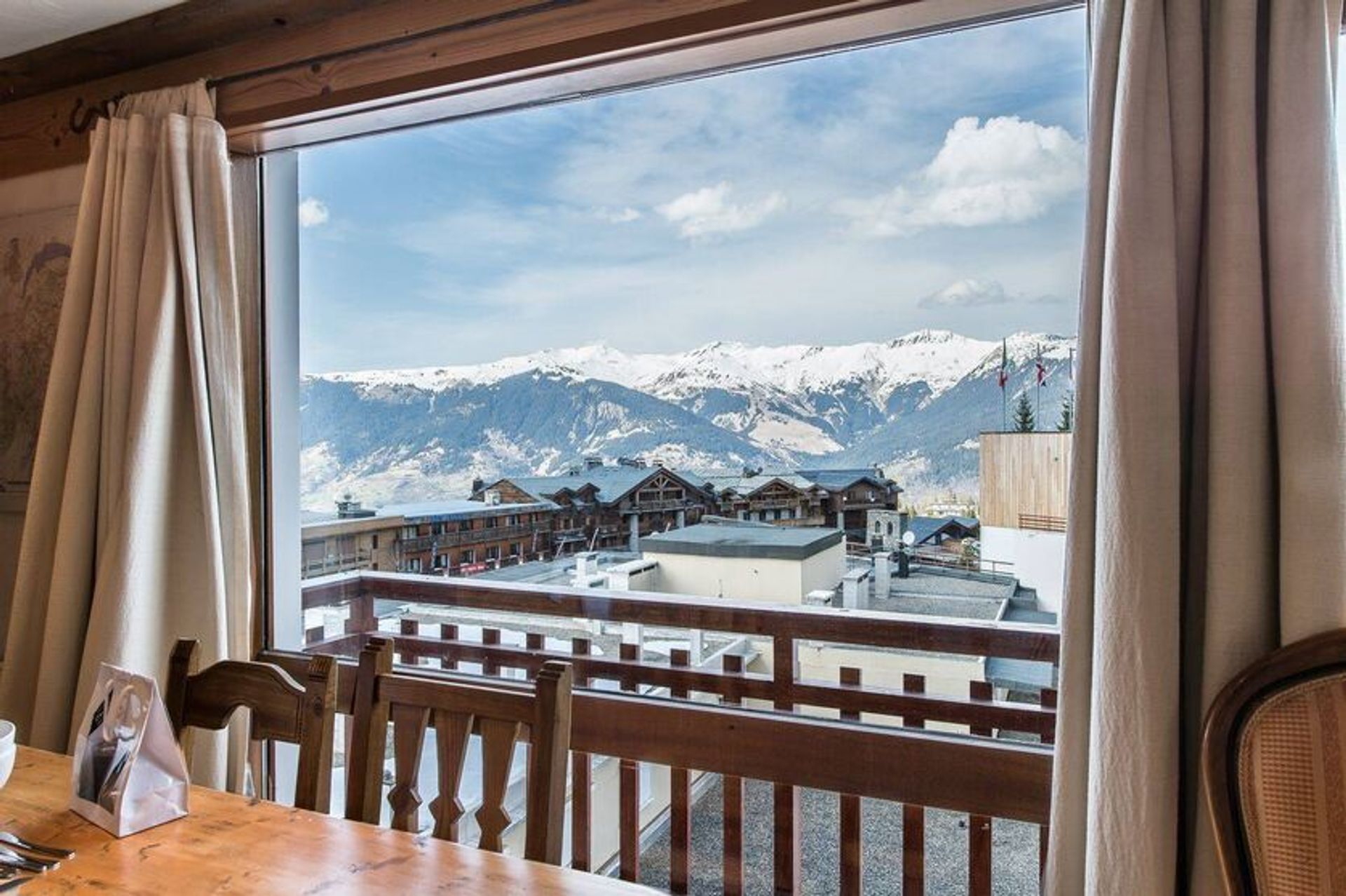 Condominio en Courchevel, Auvergne-Rhône-Alpes 12026317