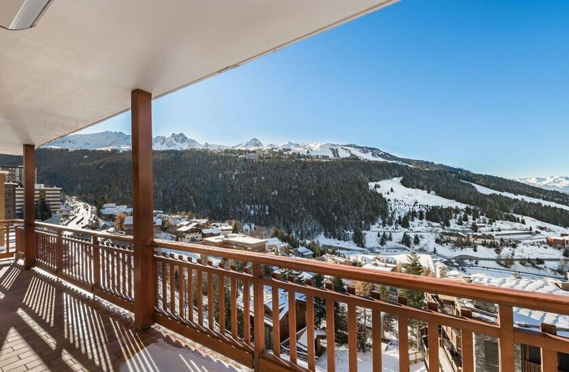 Condominio en Courchevel, Auvergne-Rhône-Alpes 12026323