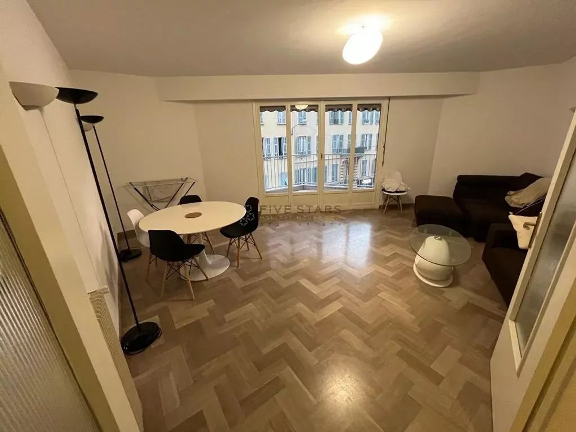 Квартира в Nice, Alpes-Maritimes 12026496