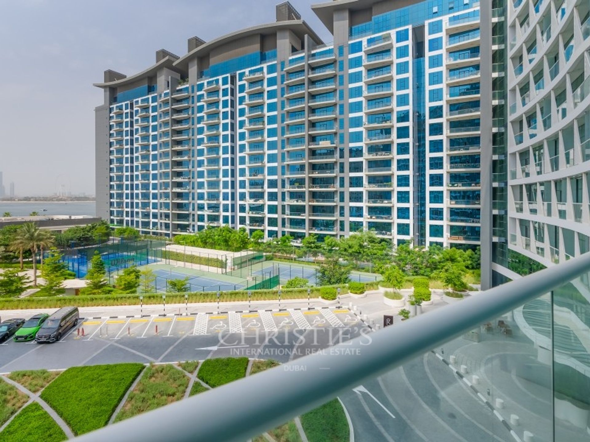 Condominium in Dubai, Dubai 12027823