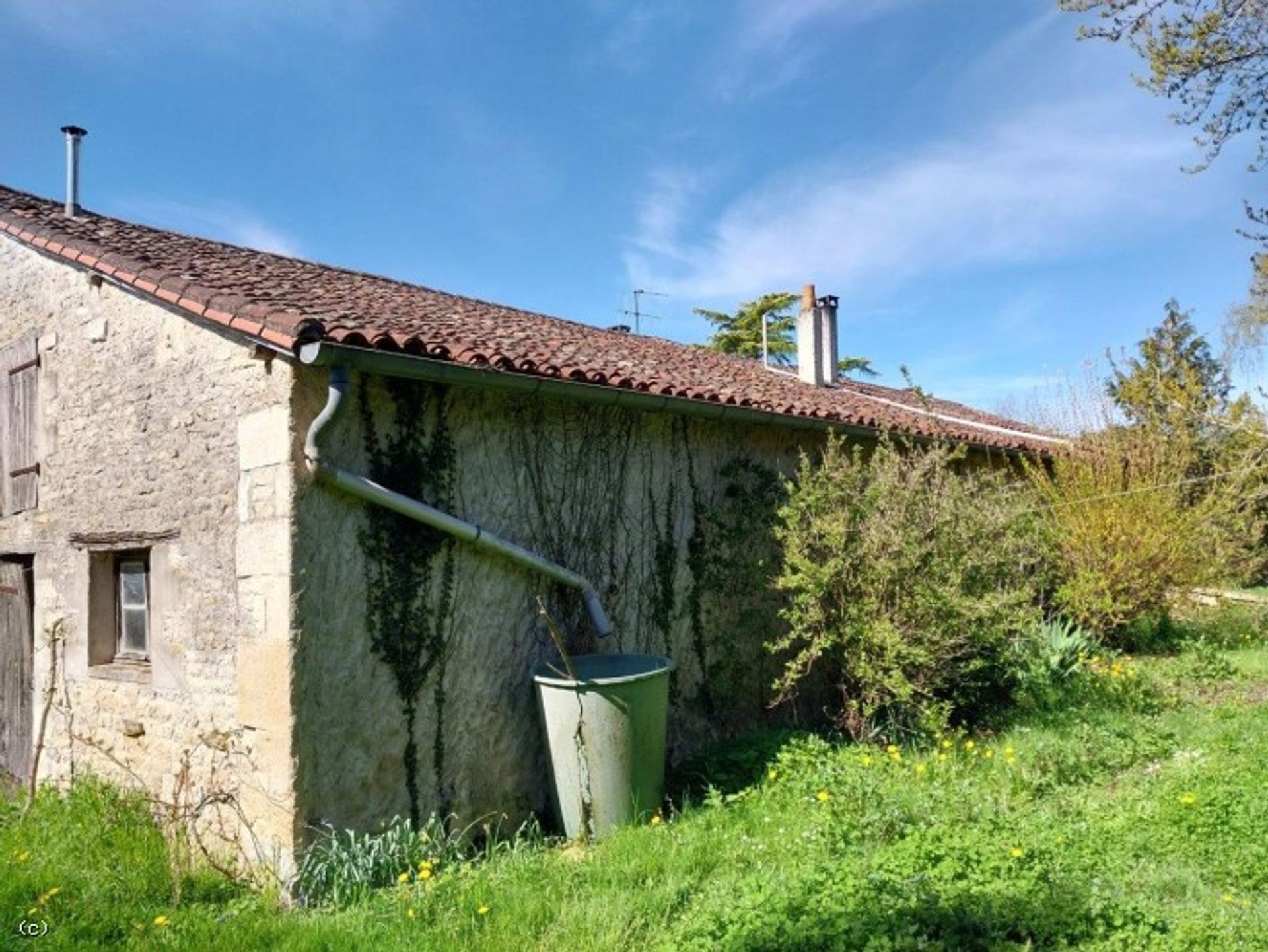 casa no Villefagnan, Nouvelle-Aquitaine 12028914