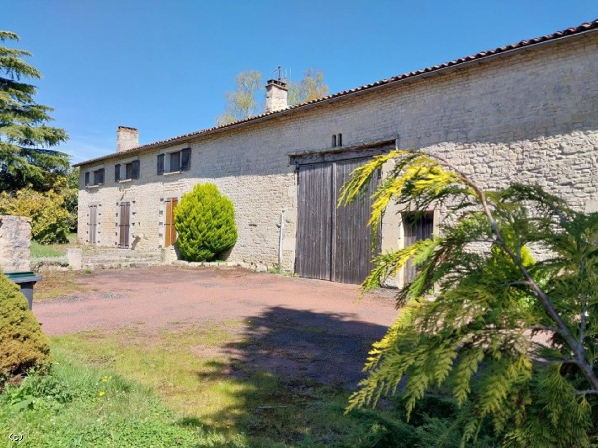 Casa nel Villefagnan, Nouvelle-Aquitaine 12028914