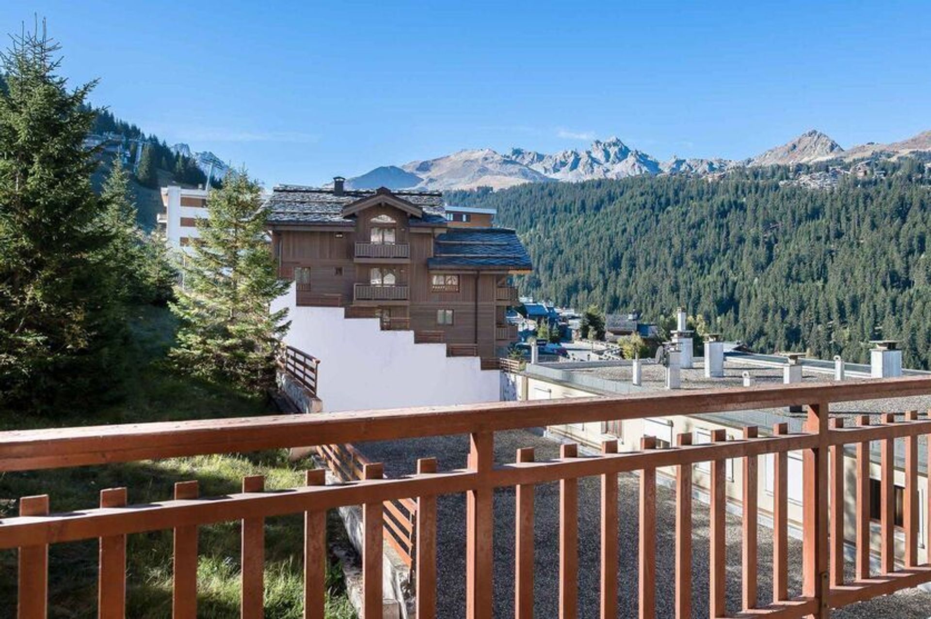 Condominio nel Courchevel, Auvergne-Rhône-Alpes 12029072