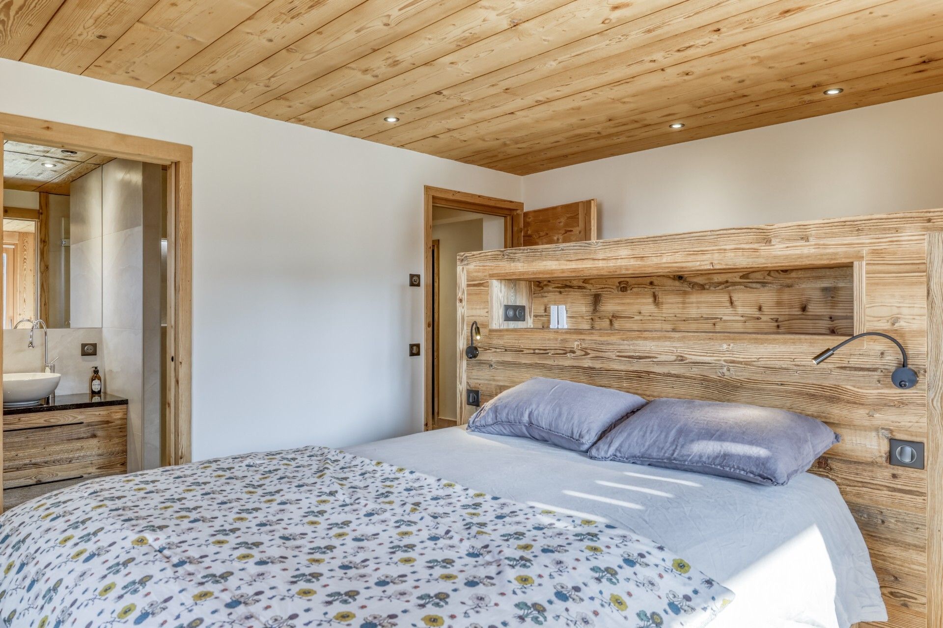 Huis in Combloux, Auvergne-Rhone-Alpes 12029130