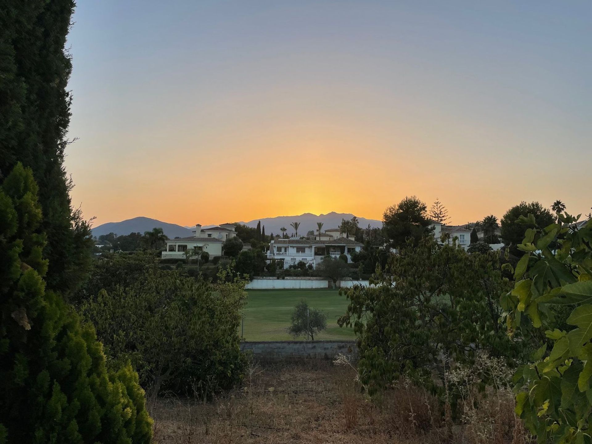 Земля в Las Lagunas de Mijas, Andalucía 12029460