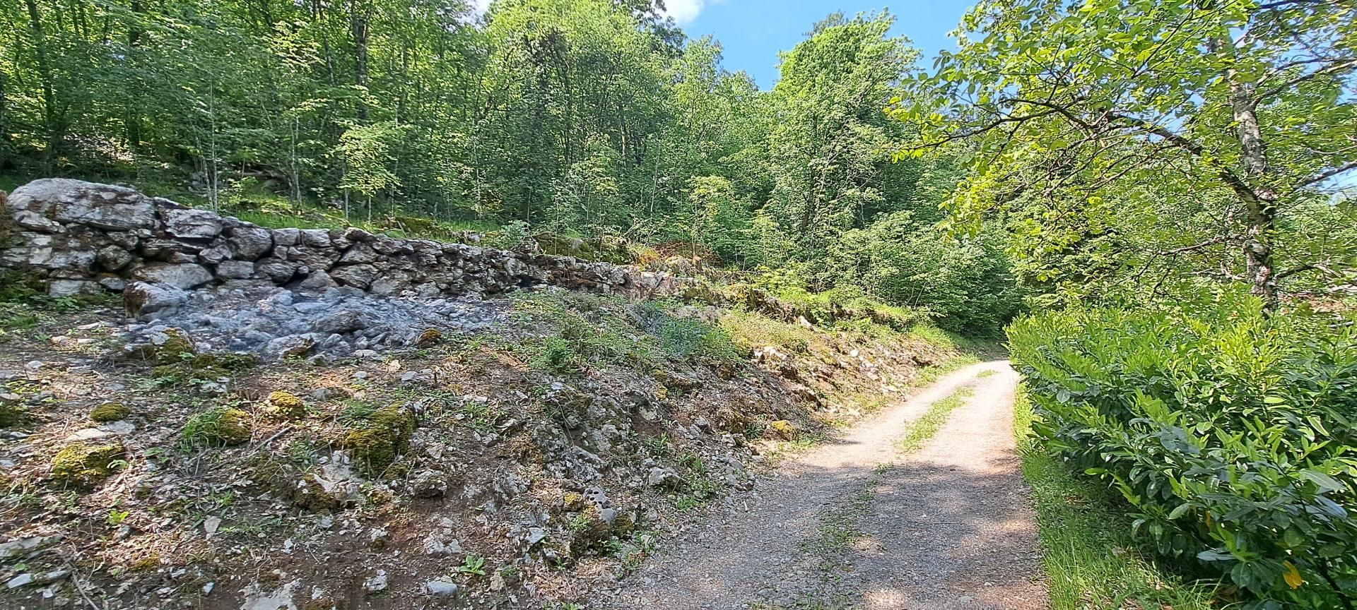 Terre dans Matulji, Primorsko-Goranska Zupanija 12030913