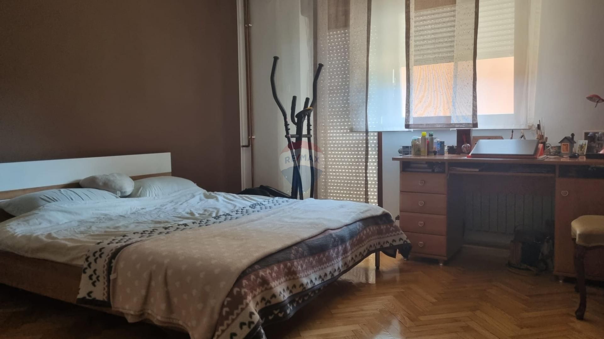 Huis in Resnik, Zagreb, Grad 12030994