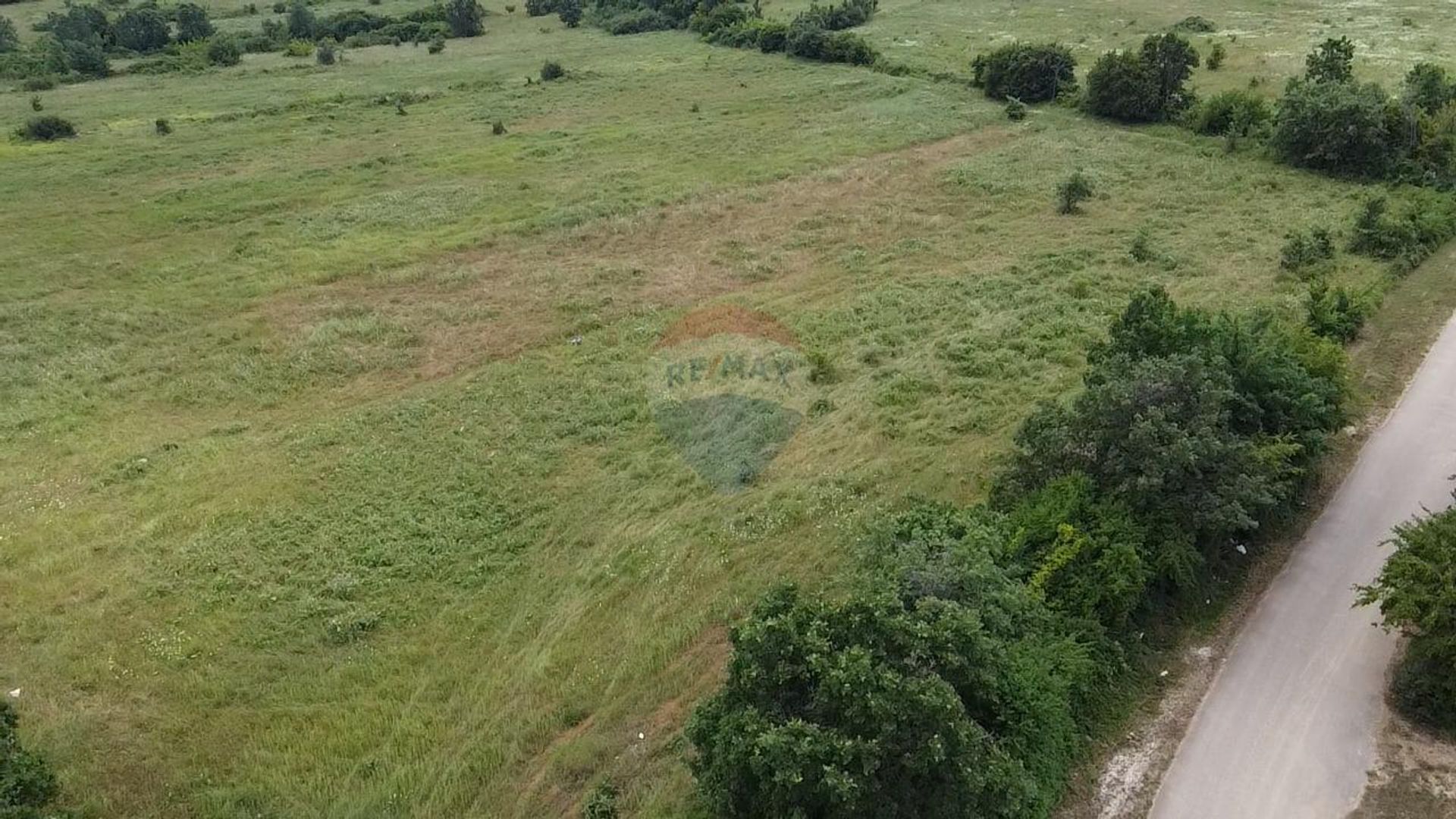 Land im Tar, Istarska županija 12031174