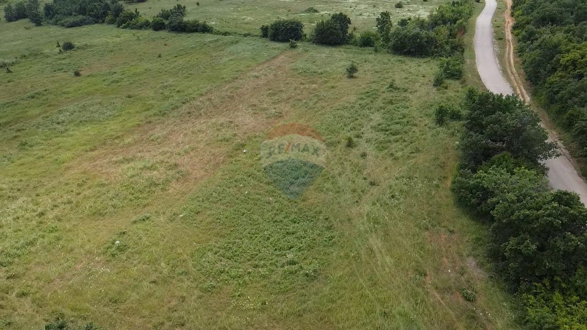 Land im Tar, Istarska županija 12031174