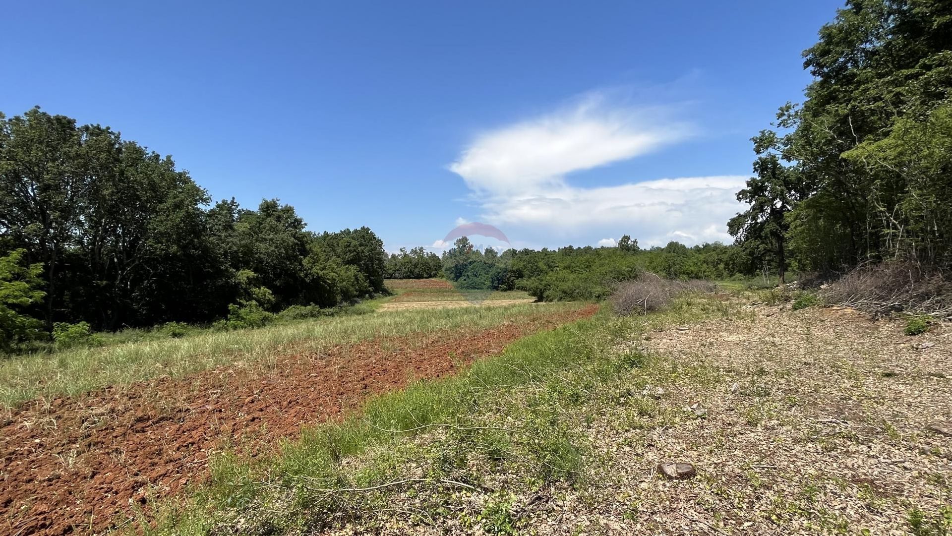 Land i Kastelir, Istarska Zupanija 12031242