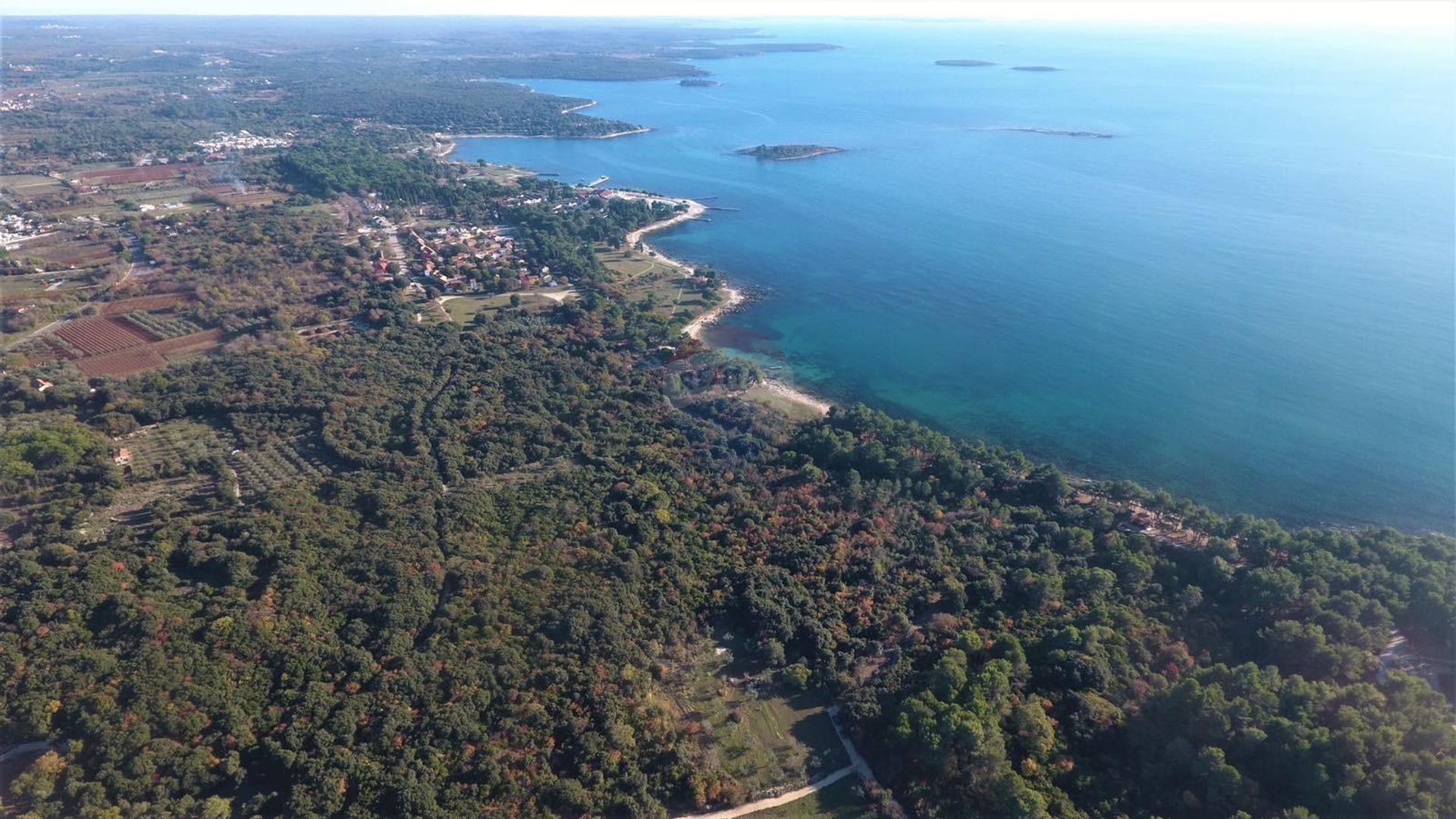 Земельные участки в Rovinj, Istarska županija 12031536