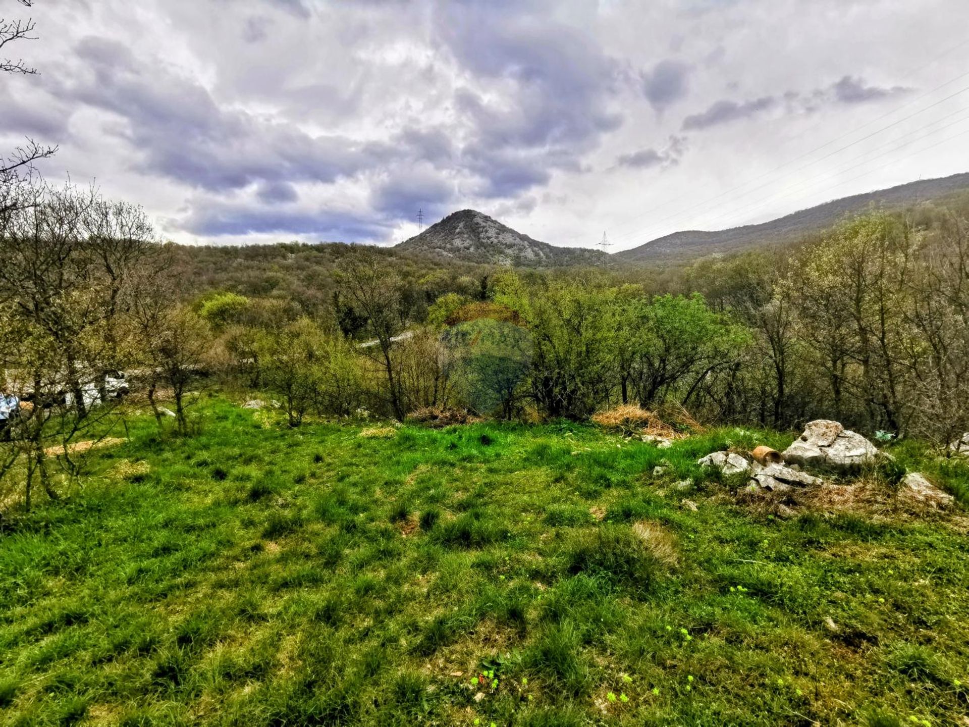 Tierra en bakar, Primorsko-Goranska Županija 12031745