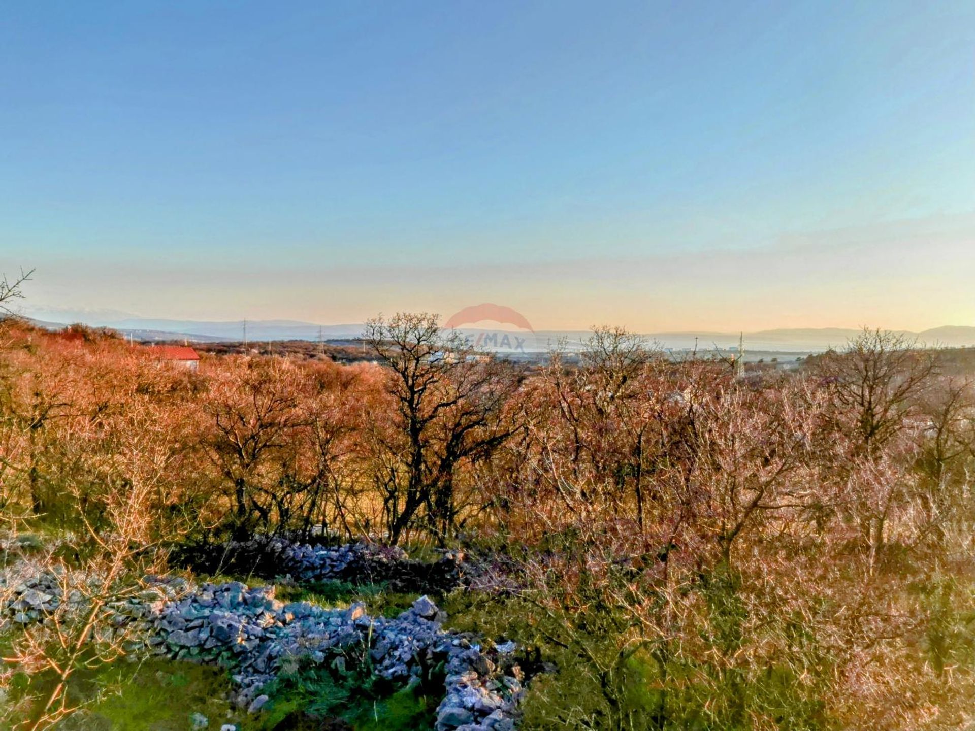 Terre dans Bakar, Primorsko-Goranska Zupanija 12032455