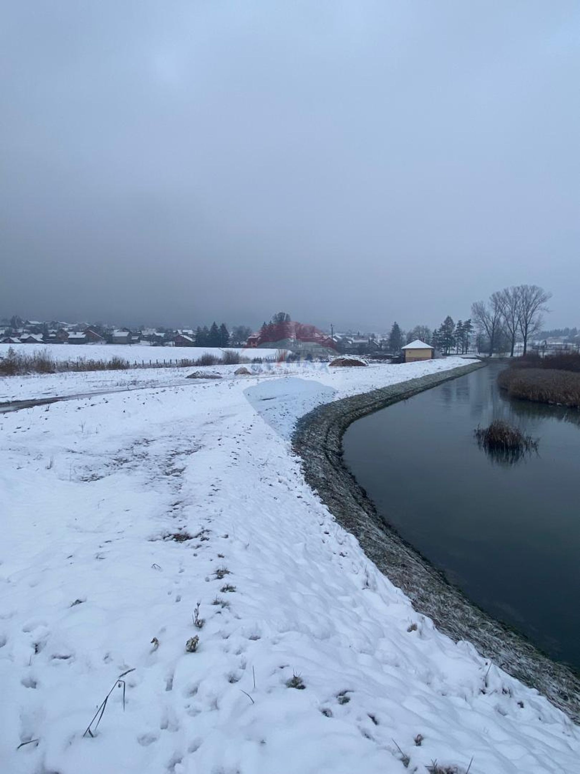 Otro en Ogulin, Karlovacka Zupanija 12032496