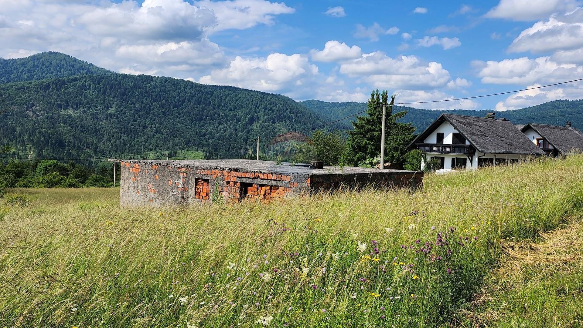 Земельные участки в Brod Moravice, Primorsko-Goranska Zupanija 12032509