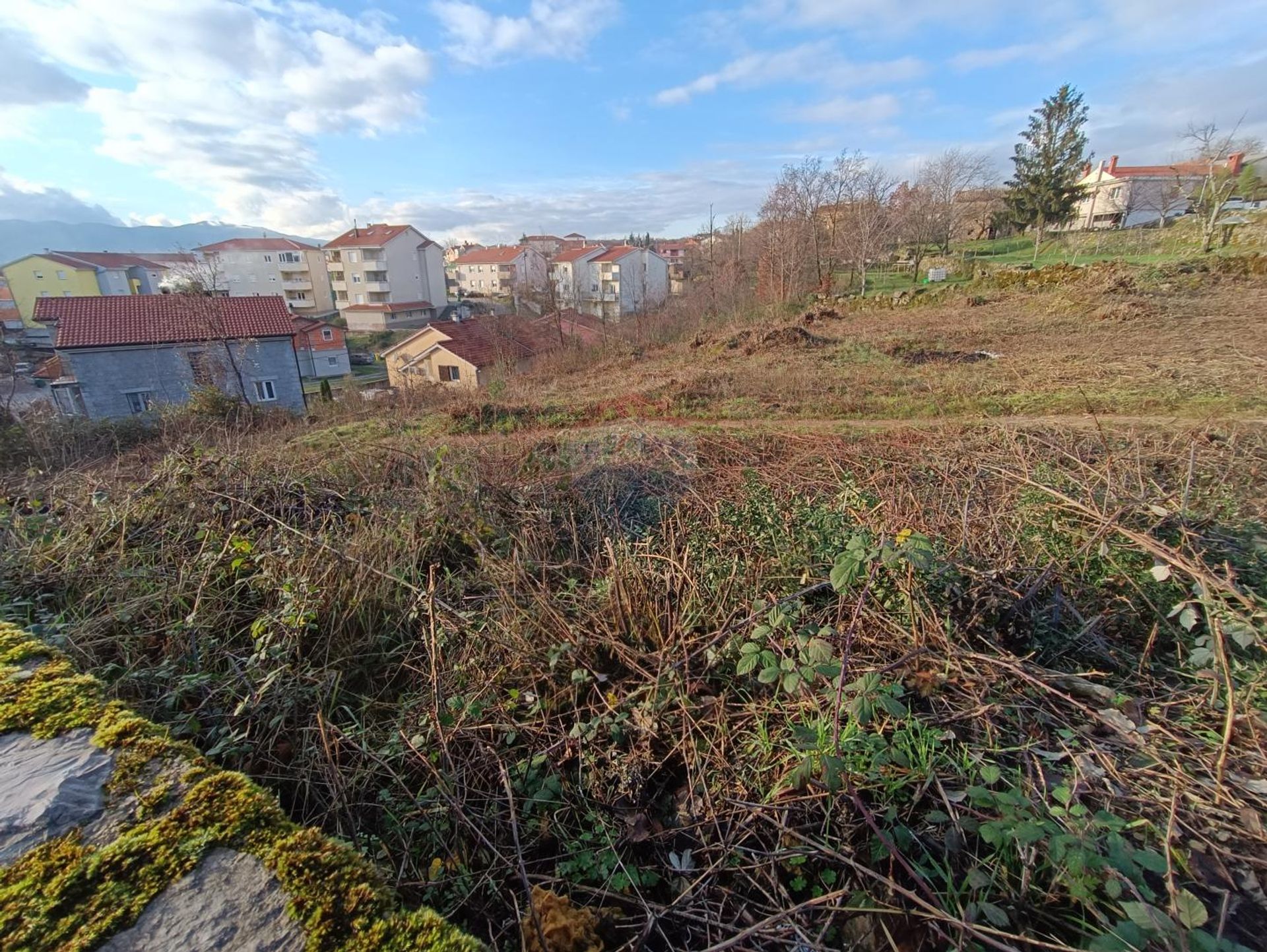 Tierra en Viškovo, Primorsko-goranska županija 12032606