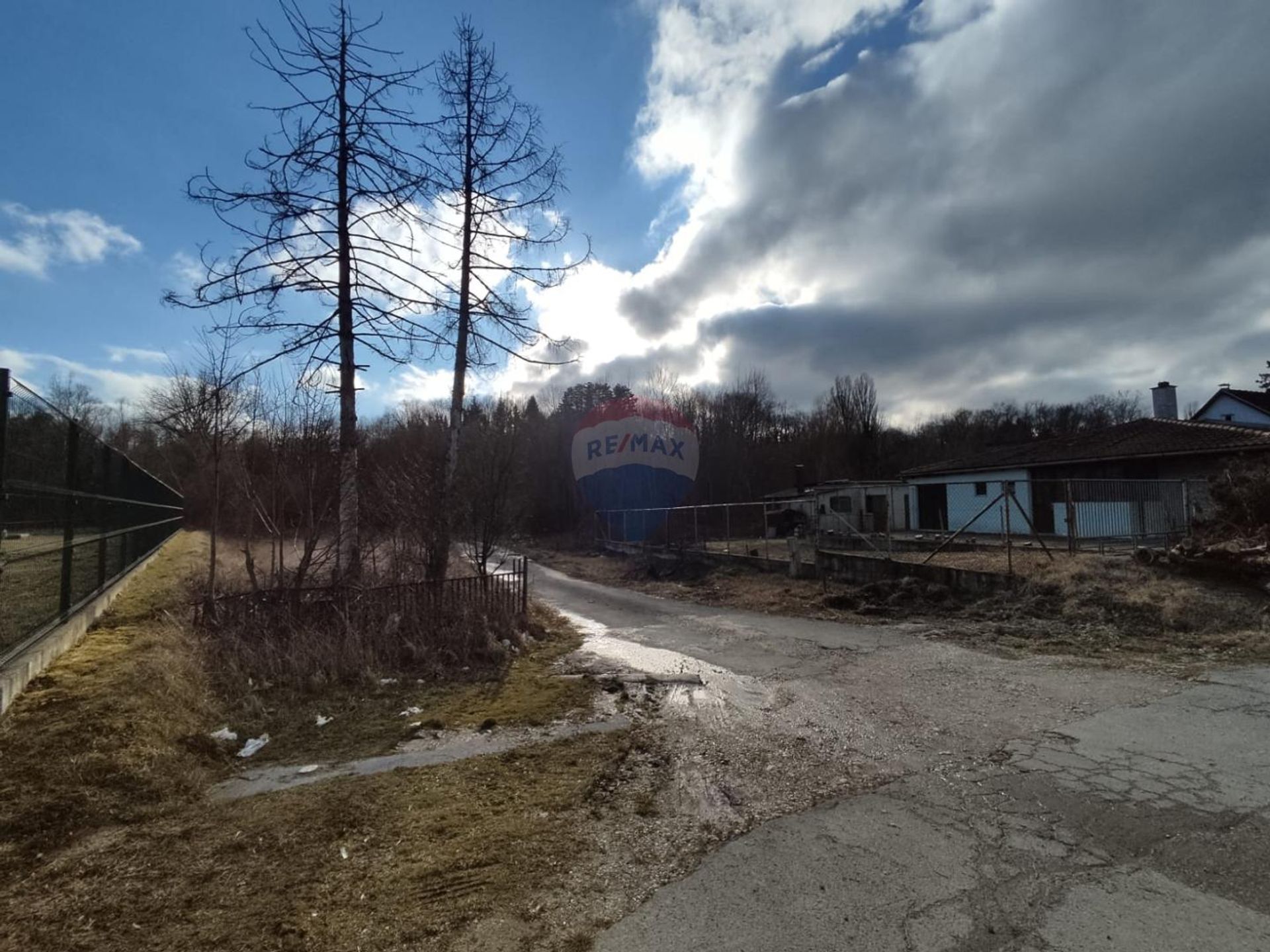 Tierra en Sisak, Sisačko-moslavačka županija 12032724