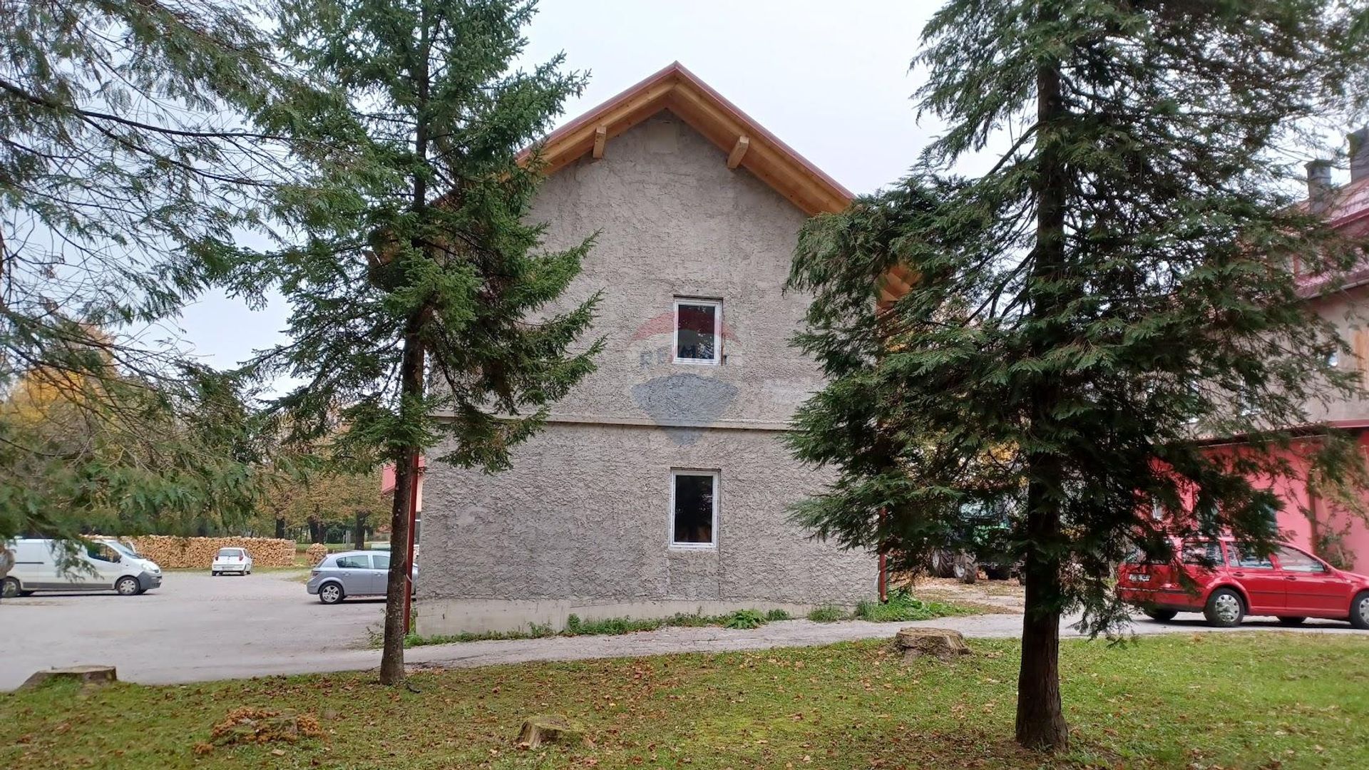 rumah dalam Delnice, Primorsko-Goranska Zupanija 12033220