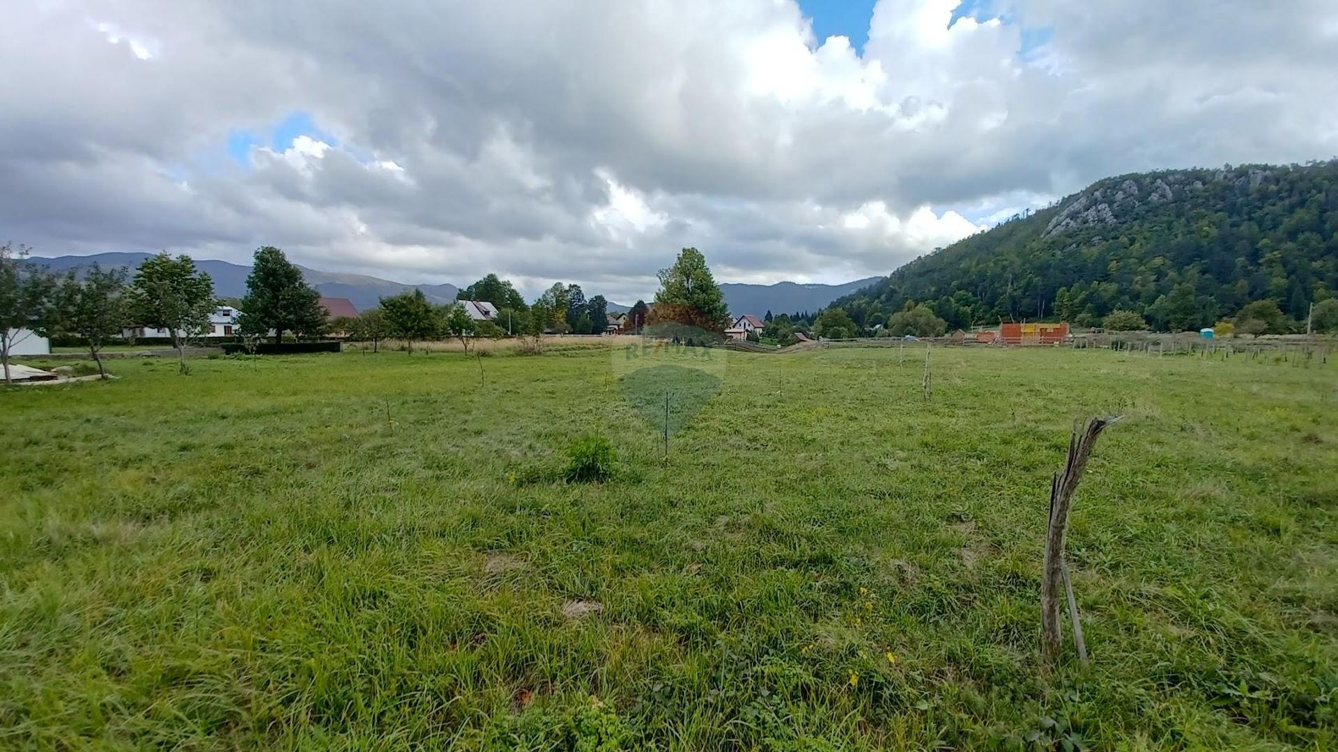 Land in Fuzine, Primorsko-Goranska Zupanija 12033307