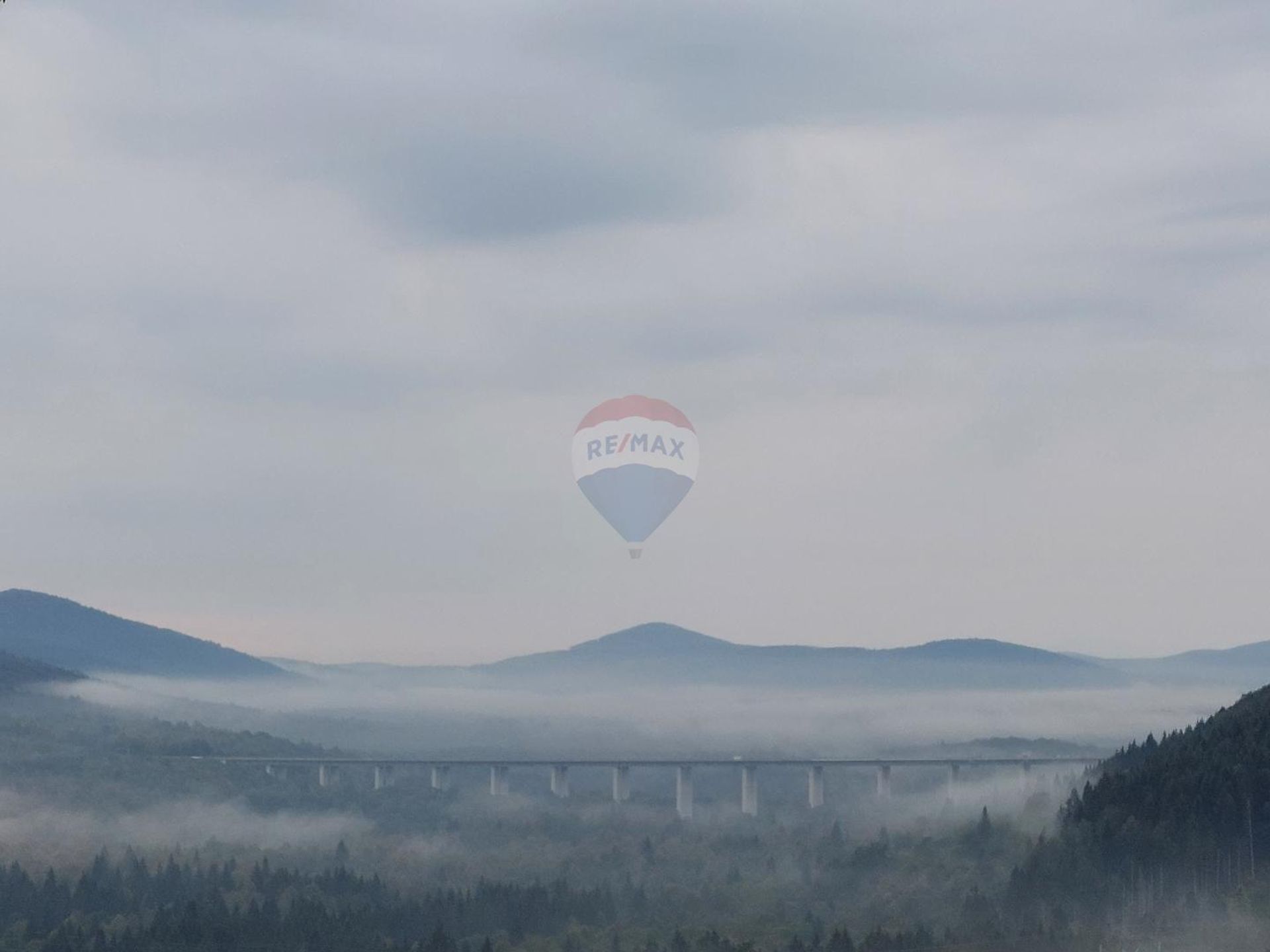 房子 在 Stubica, Primorsko-goranska županija 12033498