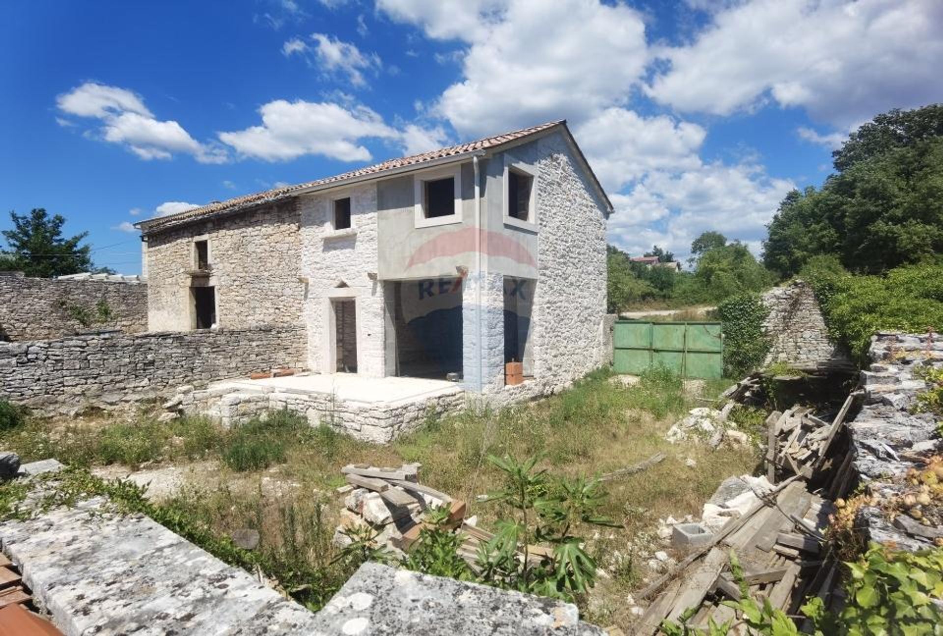 Hus i Režanci, Istarska županija 12033572