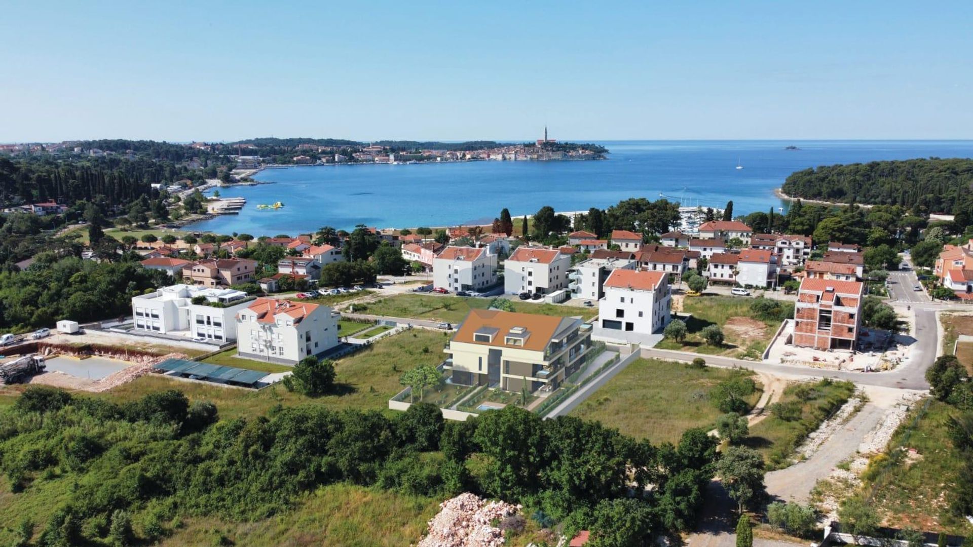 다른 에 Rovinj, Istarska županija 12033803