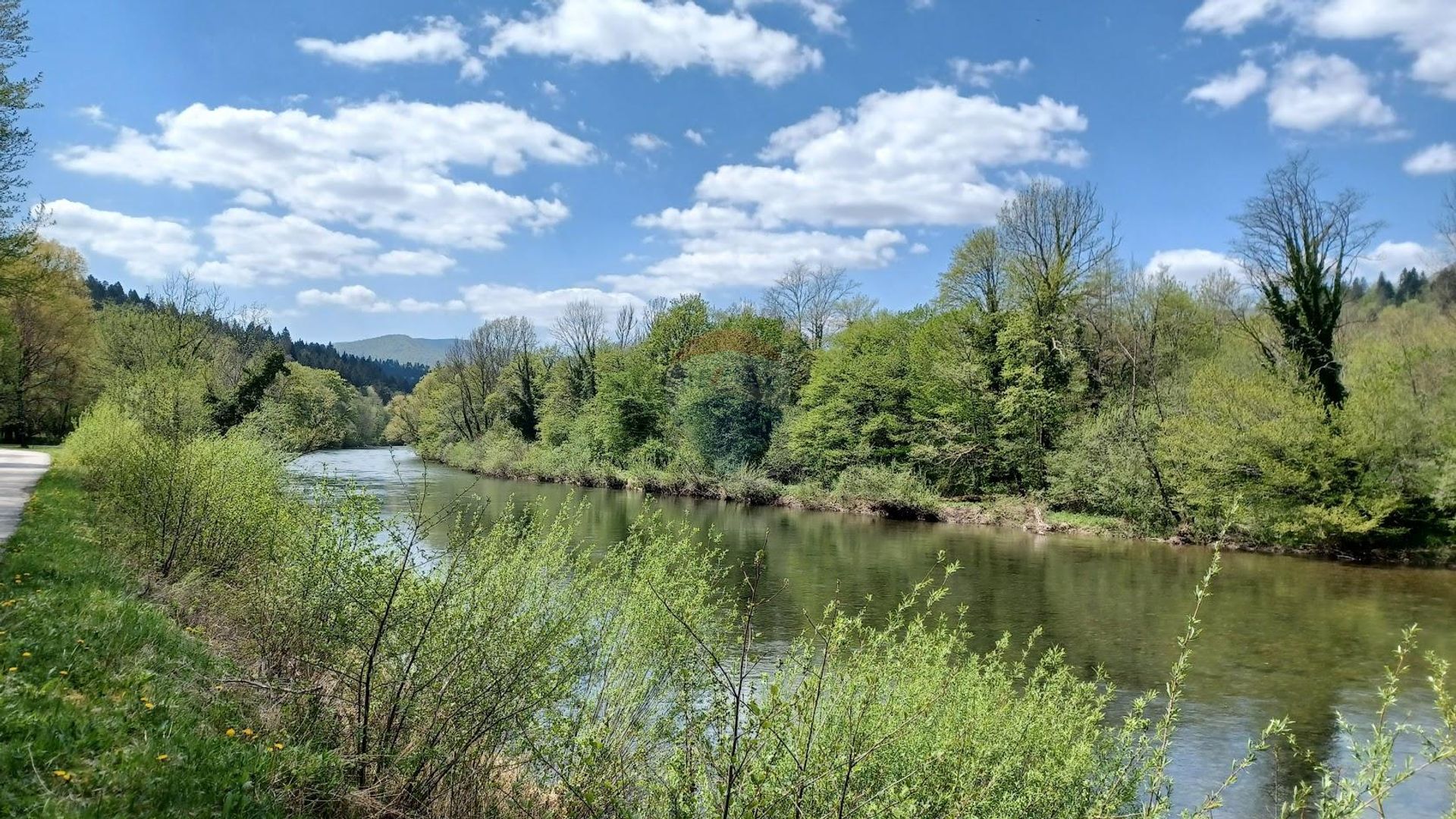 Tierra en Brod na Kupi, Primorsko-Goranska Županija 12034119