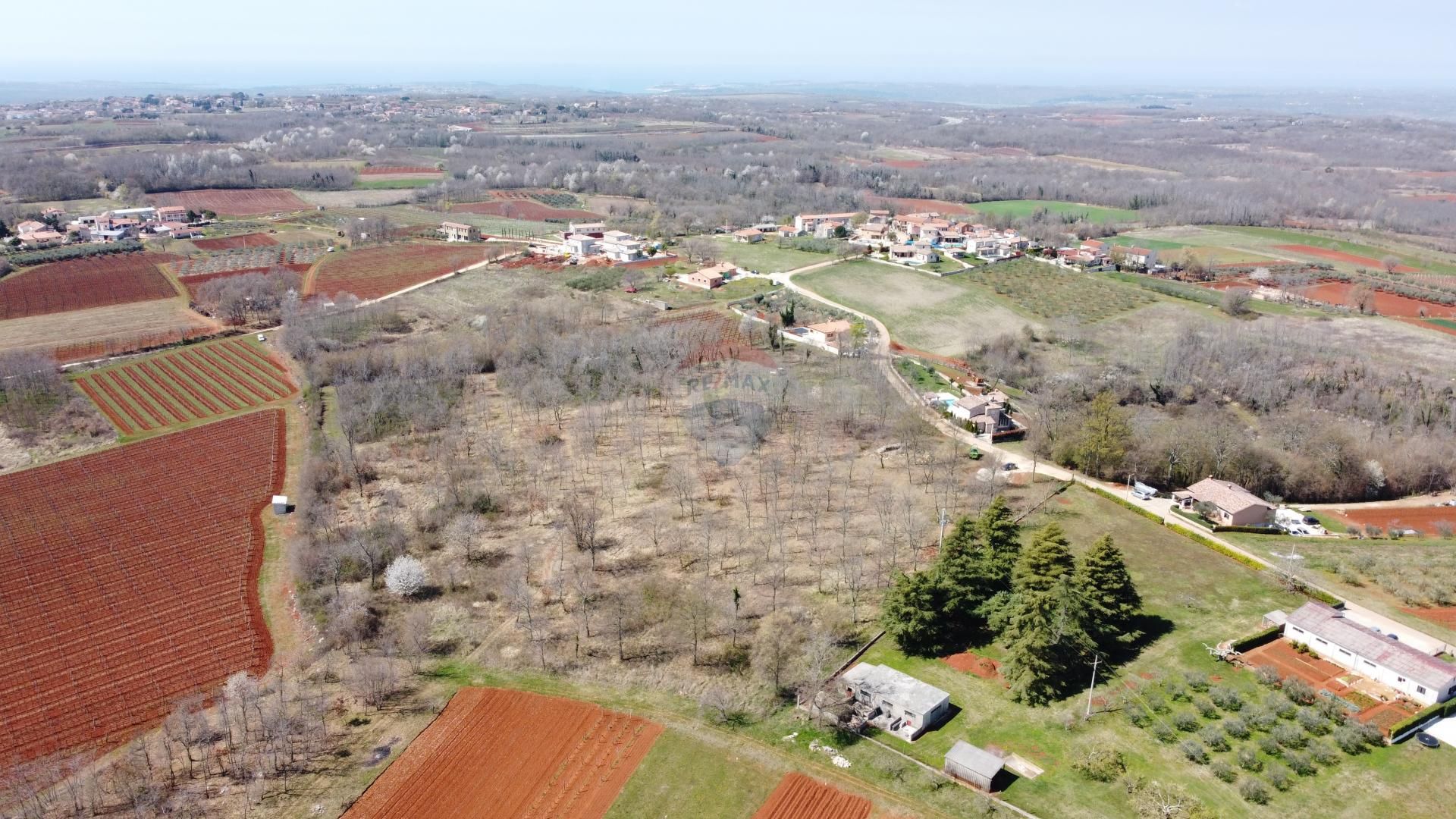 Tierra en castillo, Istarska Županija 12034214