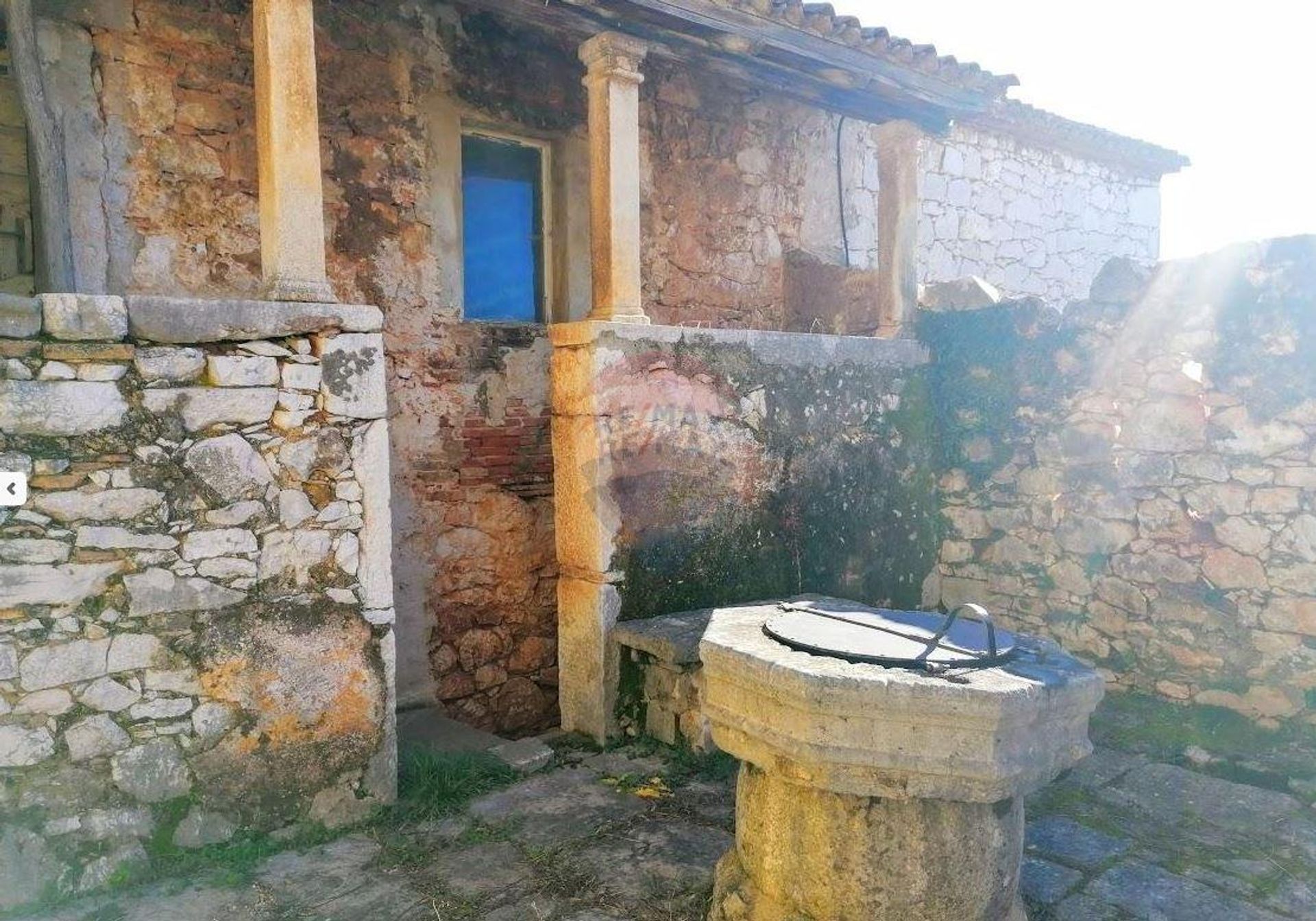 Hus i Filipini, Istria County 12034443