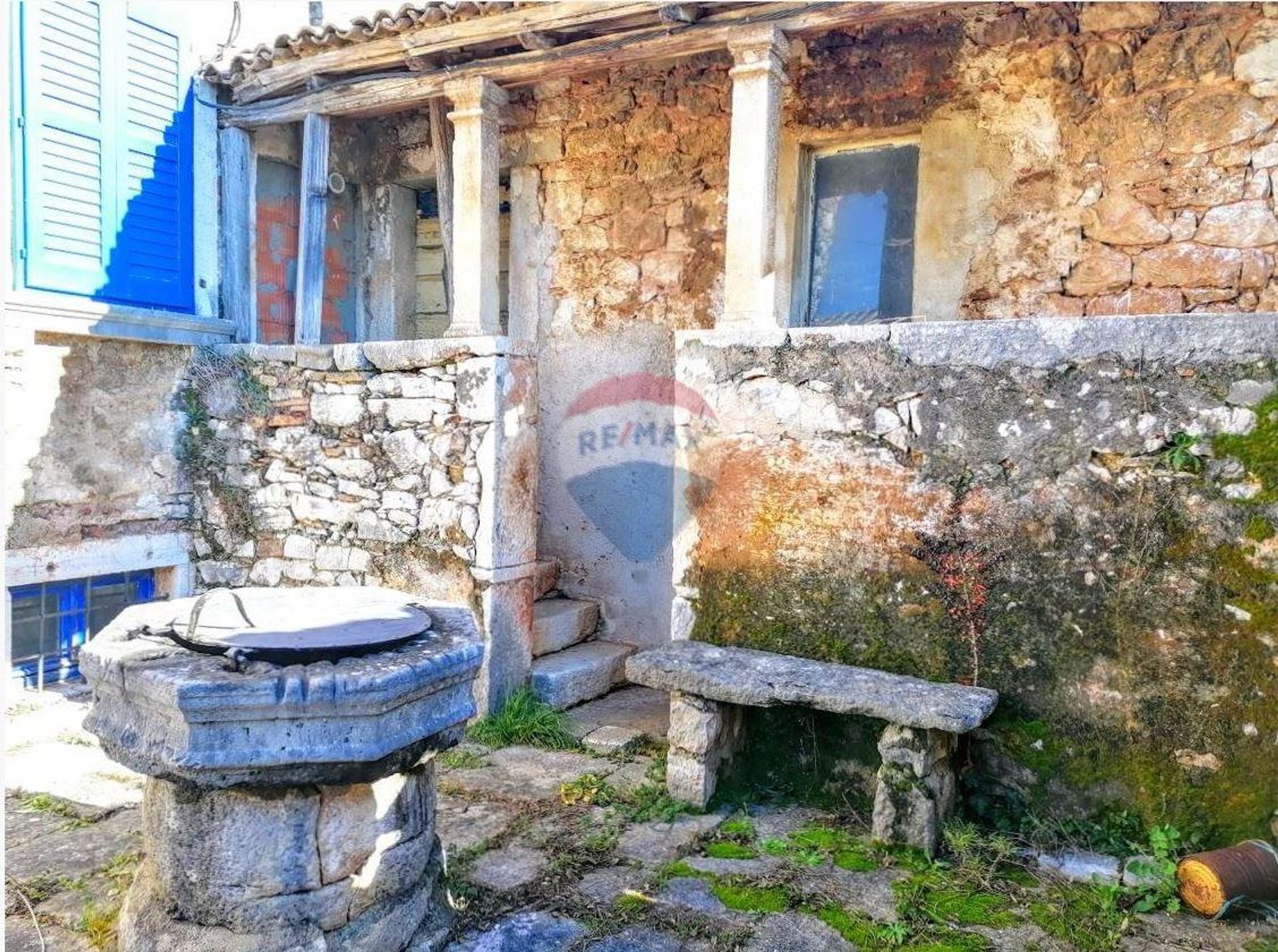 Hus i Filipini, Istria County 12034443