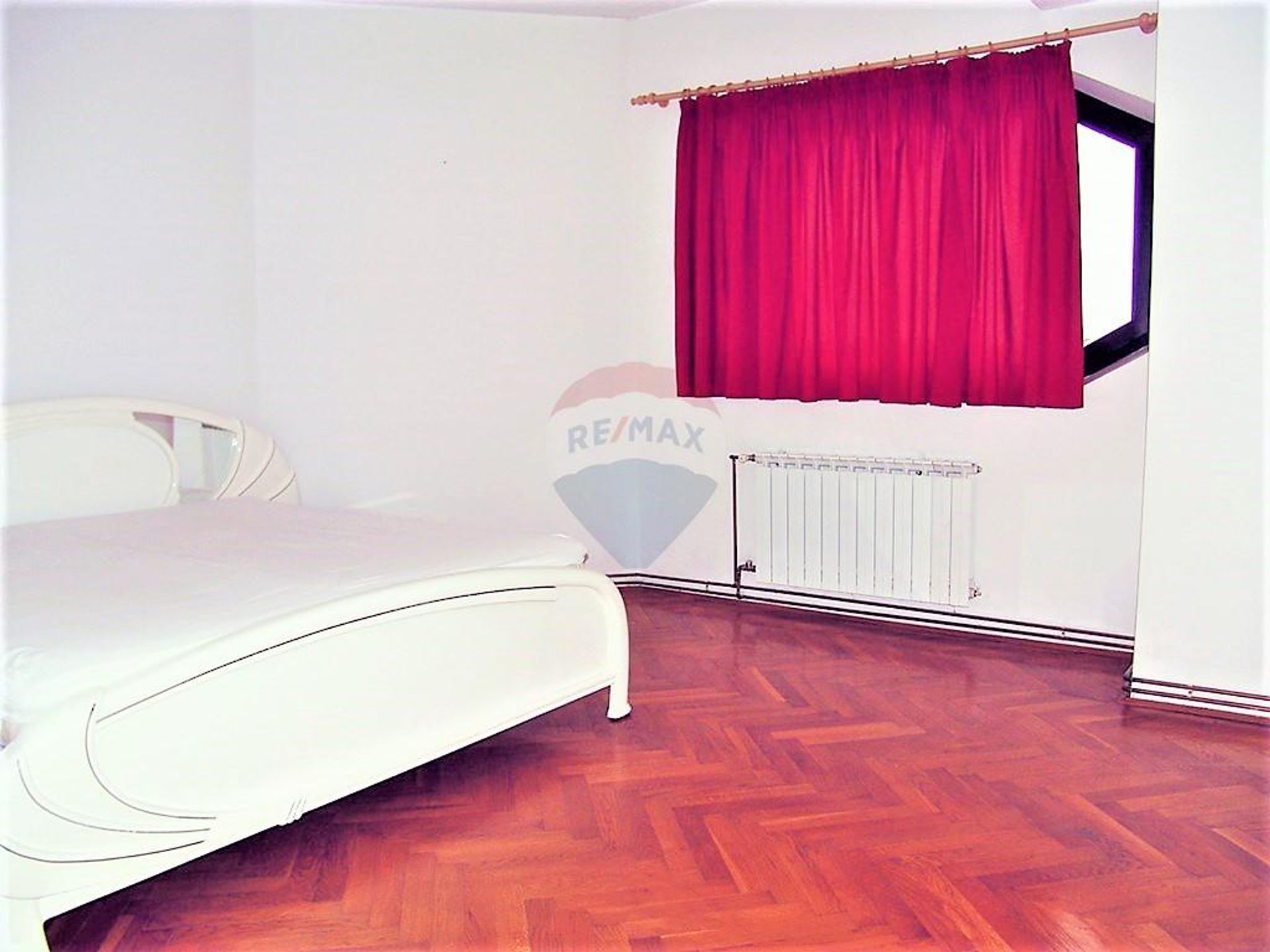 Inny w Zagreb, Grad Zagreb 12034526