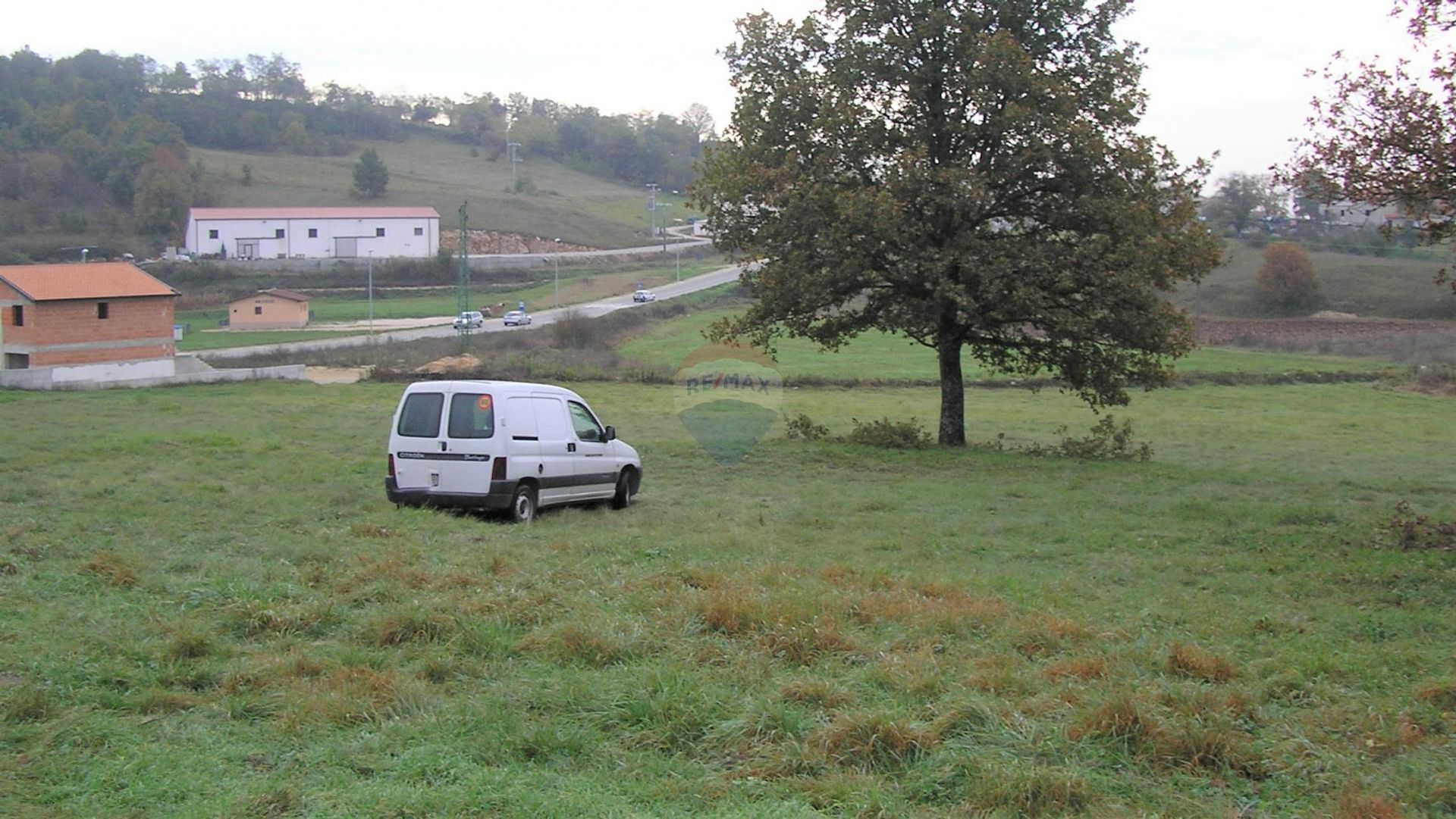 Land in Tinjan, Istarska Zupanija 12034690